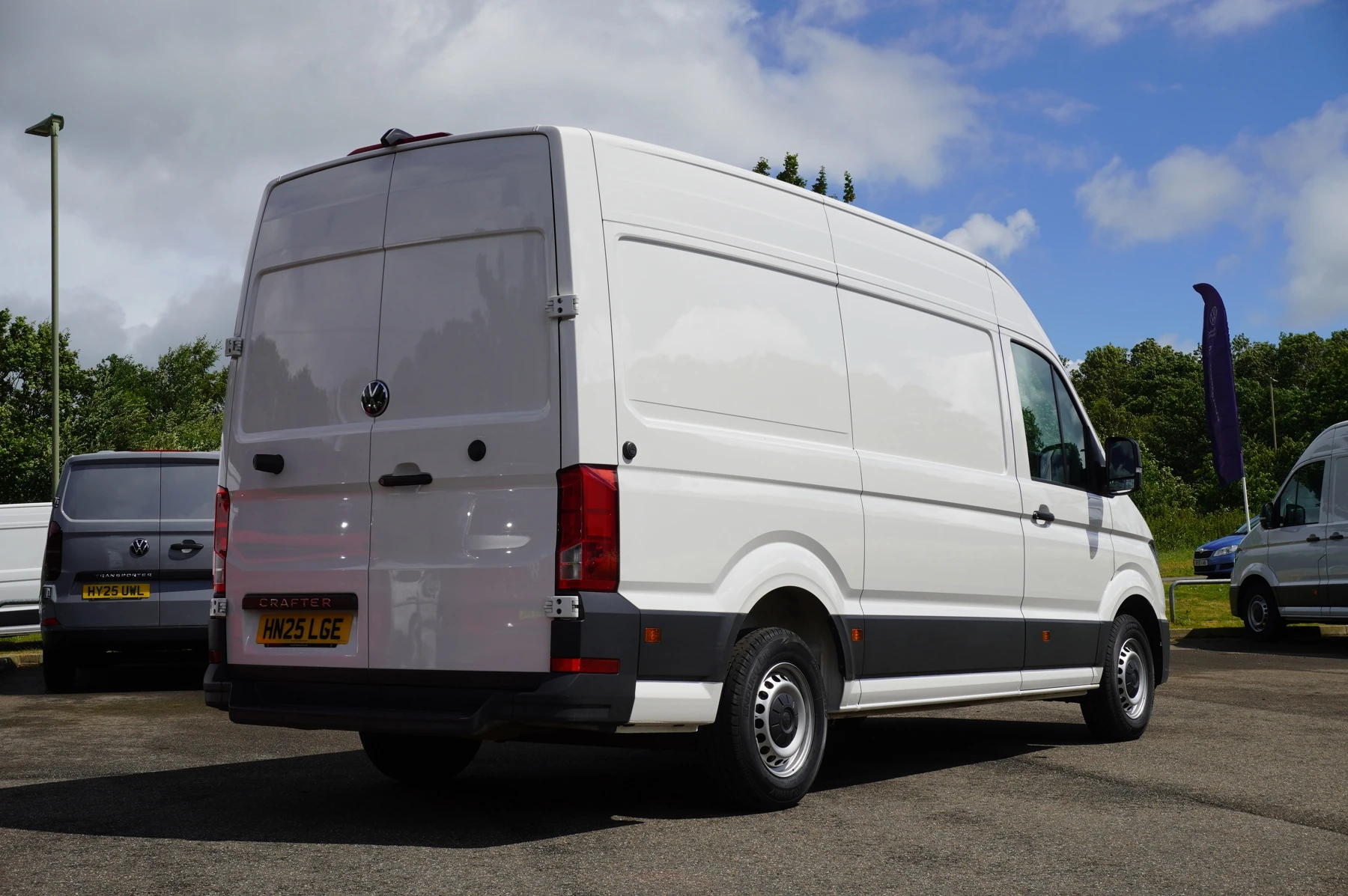 Volkswagen-Crafter-image-12