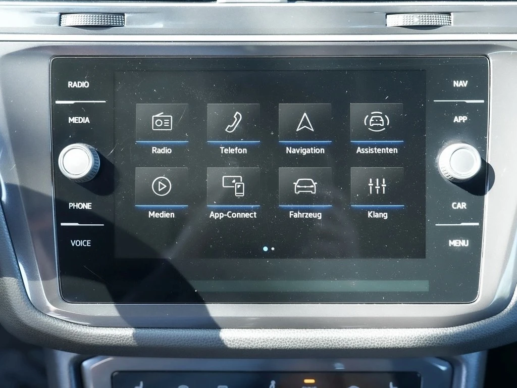 Volkswagen-Tiguan Allspace-image-12