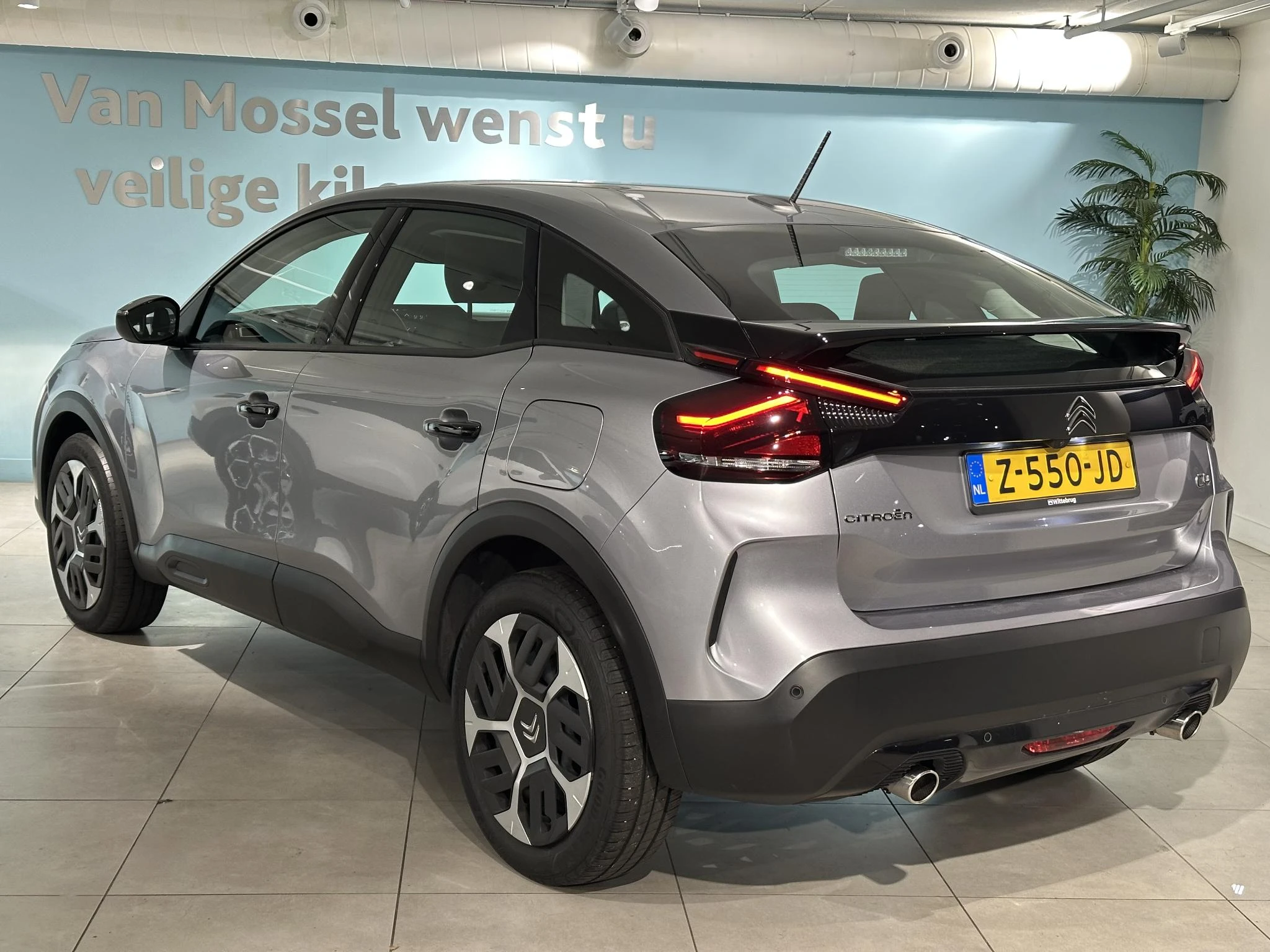 Citroën-C4-image-4