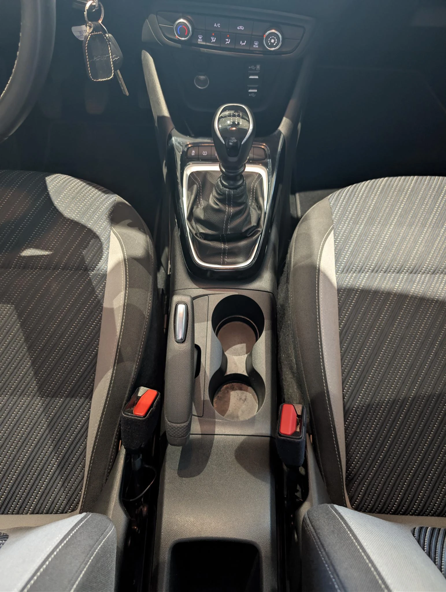 Opel-Crossland X-image-12