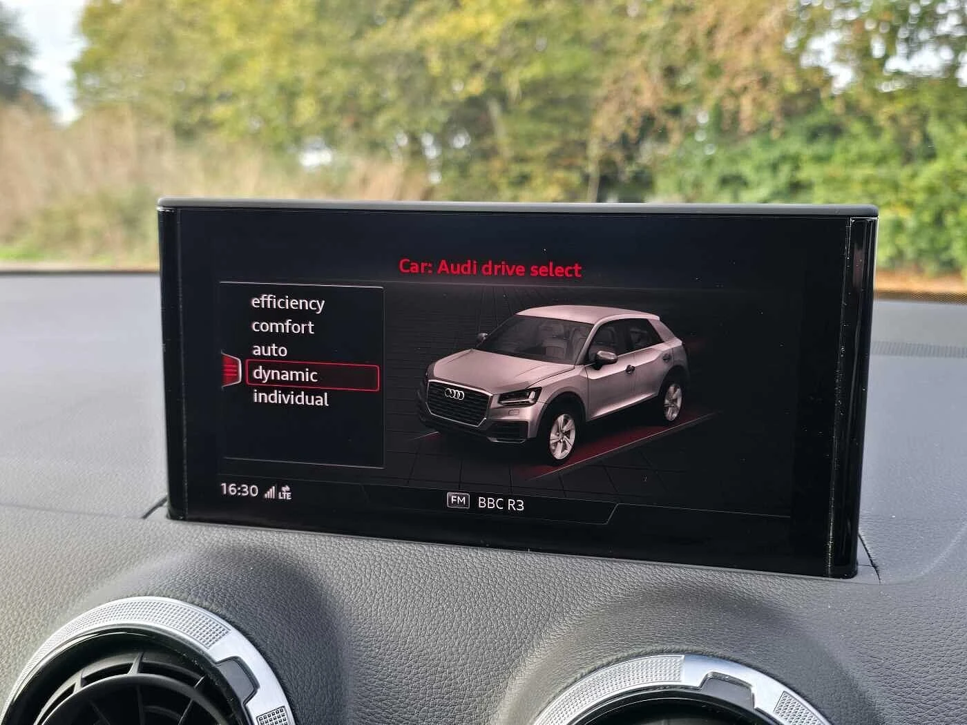 Audi-Q2-image-22