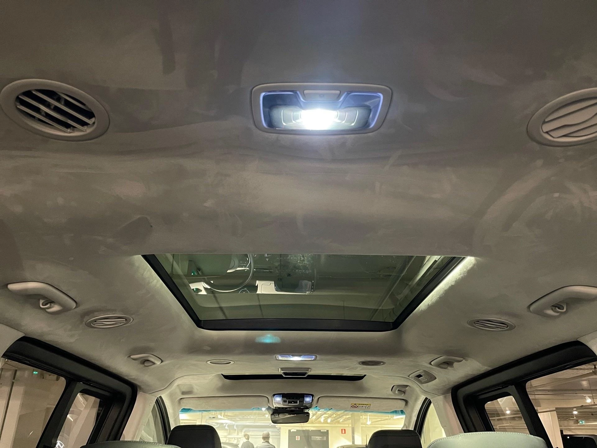 Hyundai-Staria-image-10