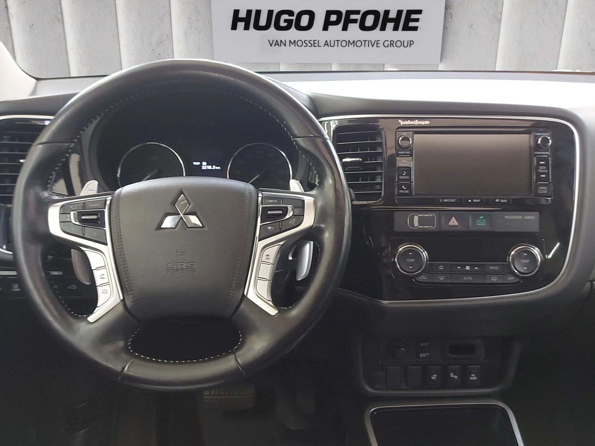Mitsubishi Outlander 2.0 PHEV Plug-in Hybrid Plus 4WD