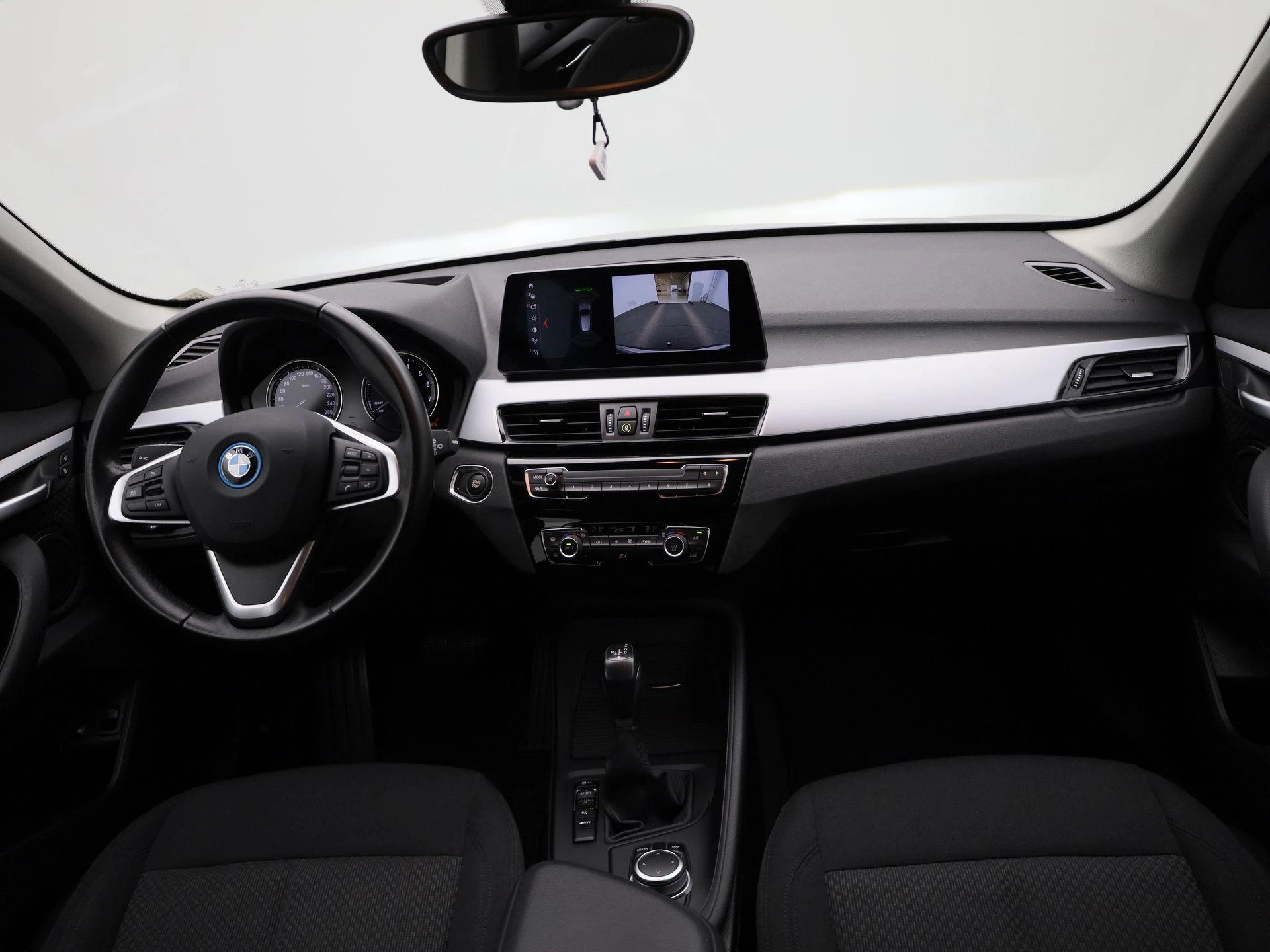 BMW-X1-image-36