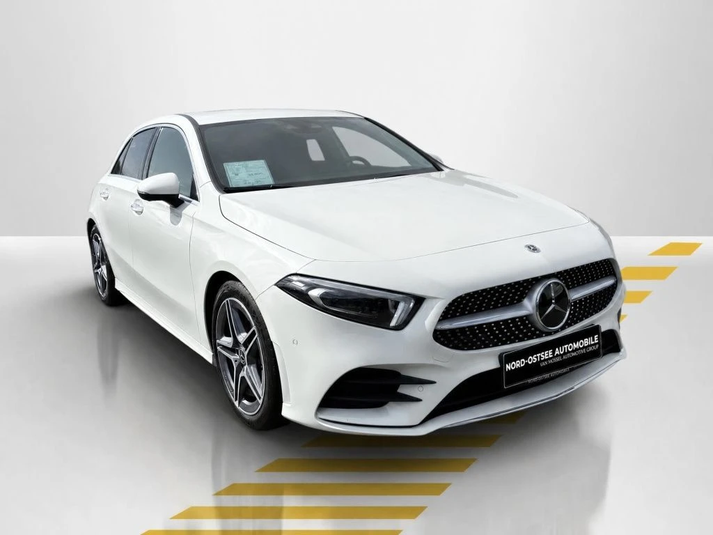 Mercedes-Benz-A-Klasse 250-image-17