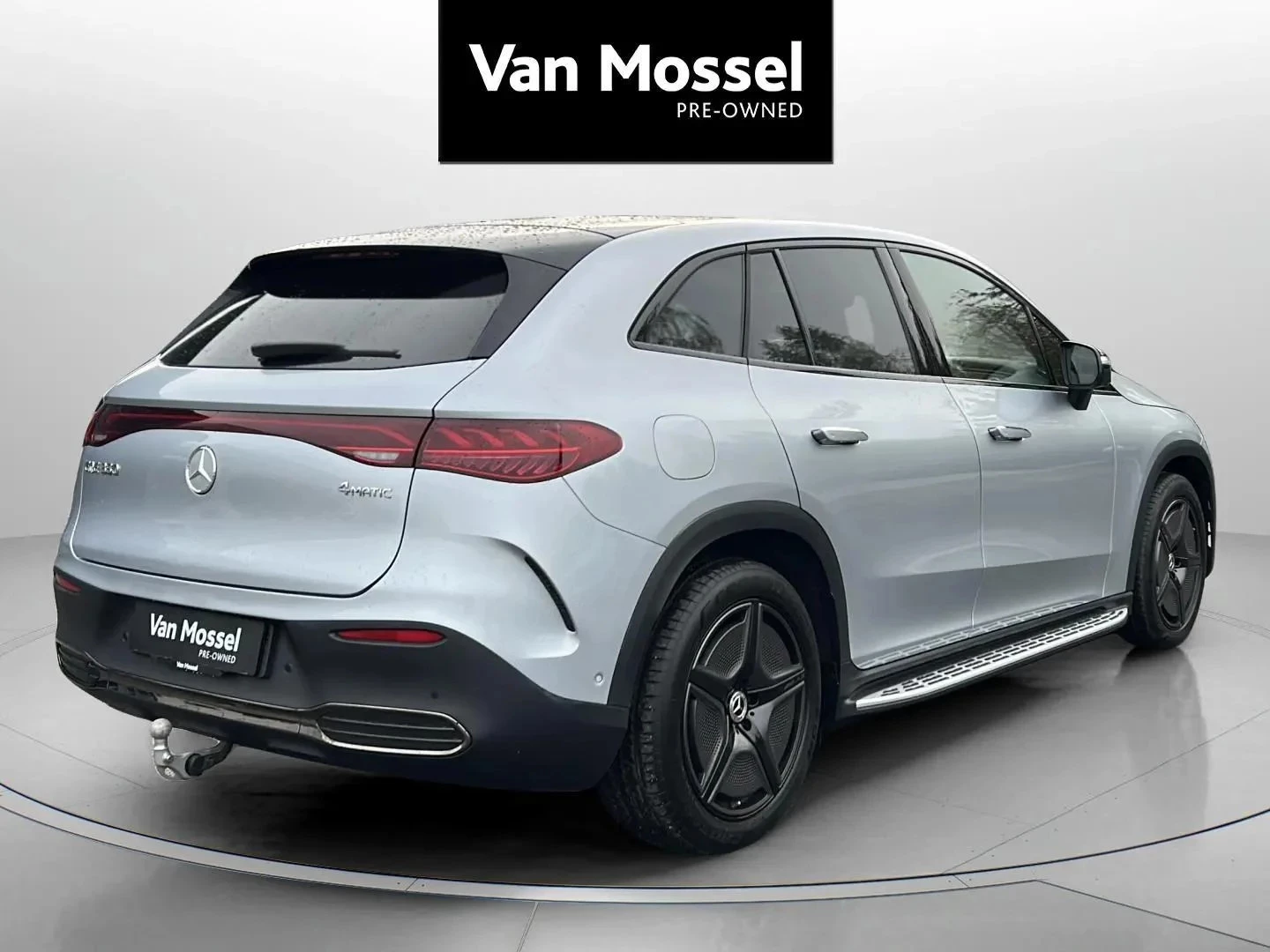 Mercedes-Benz-EQE-image-4