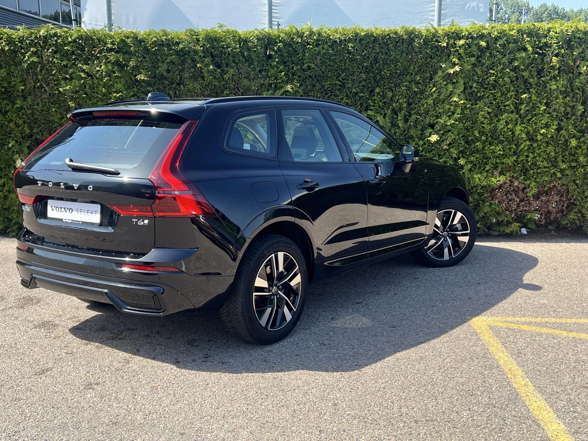 Volvo XC60 T6 Plug-in hybrid AWD Plus Dark