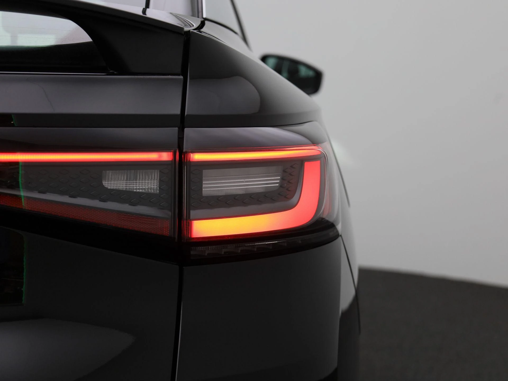 Volkswagen-ID.5-image-36