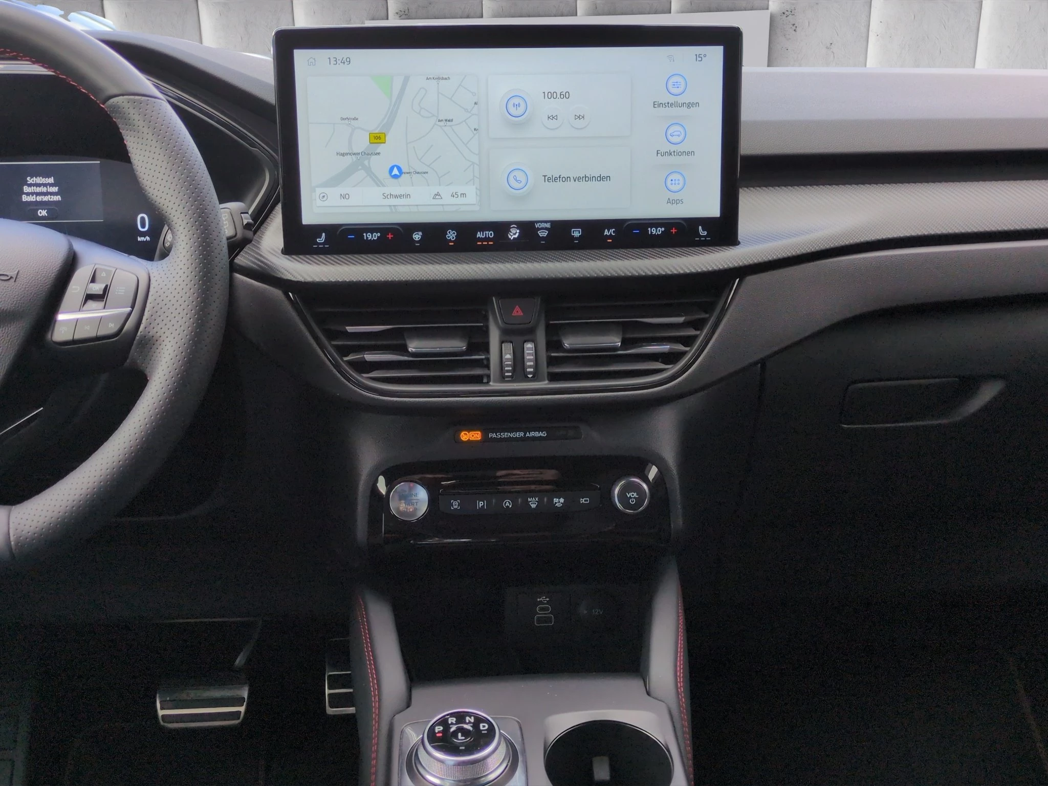 Ford Kuga ST-Line X Aut.*PANO*AHK*360GRAD*LED-MATRIX*NAVI*GRA*WINTER-PKT..