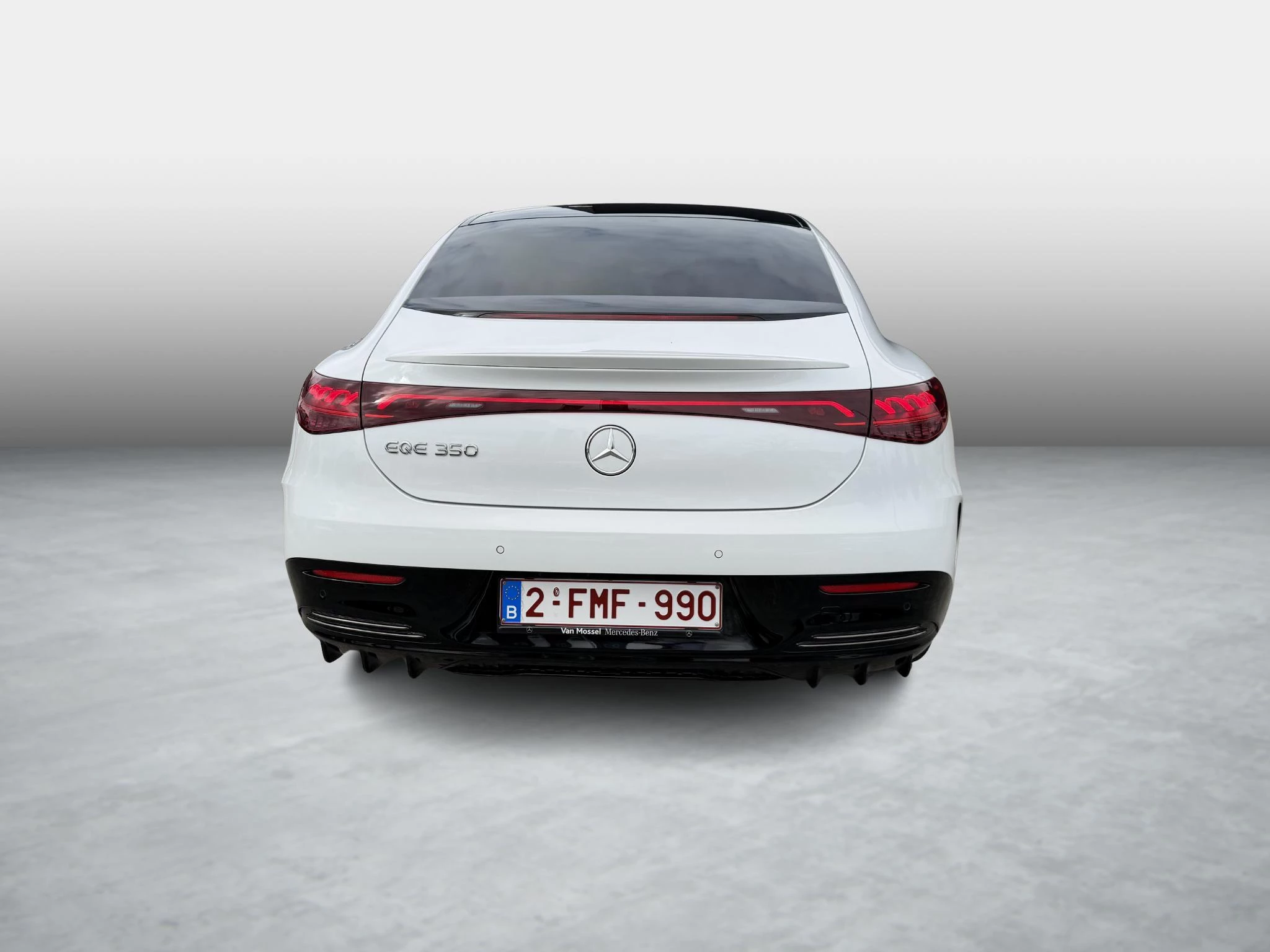 Mercedes-Benz EQE 350 AMG Line + LEDER + DIGITAL LIGHT + BURMESTER + PANO DAK +