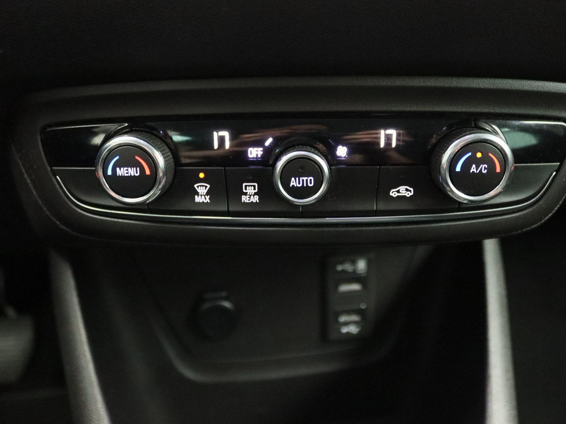 Opel-Crossland-image-10
