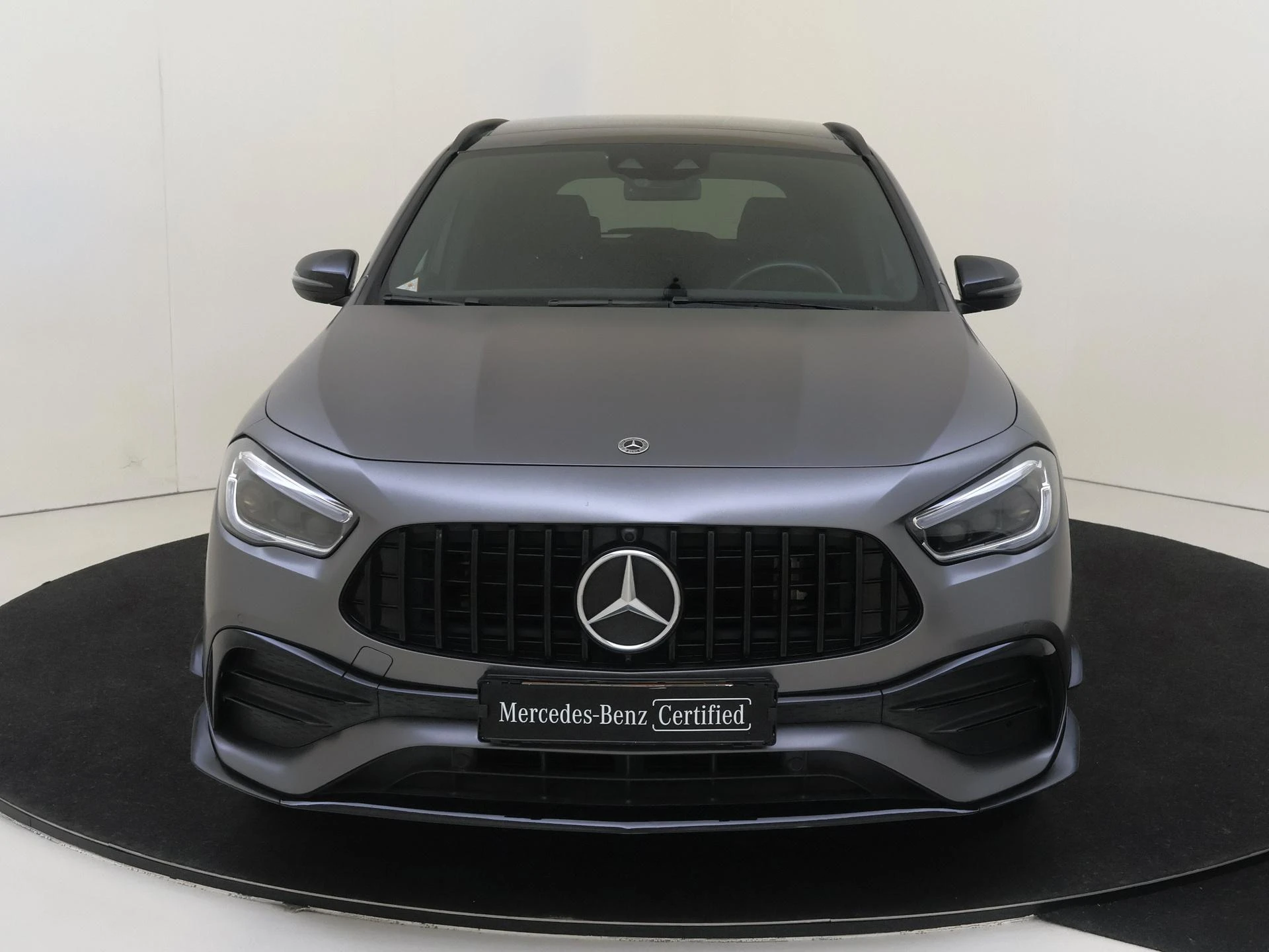 Mercedes-Benz-GLA-image-7