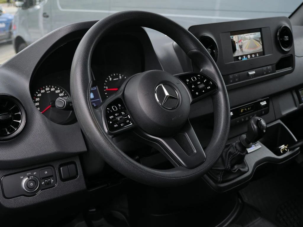 Mercedes-Benz-Sprinter 315-image-7
