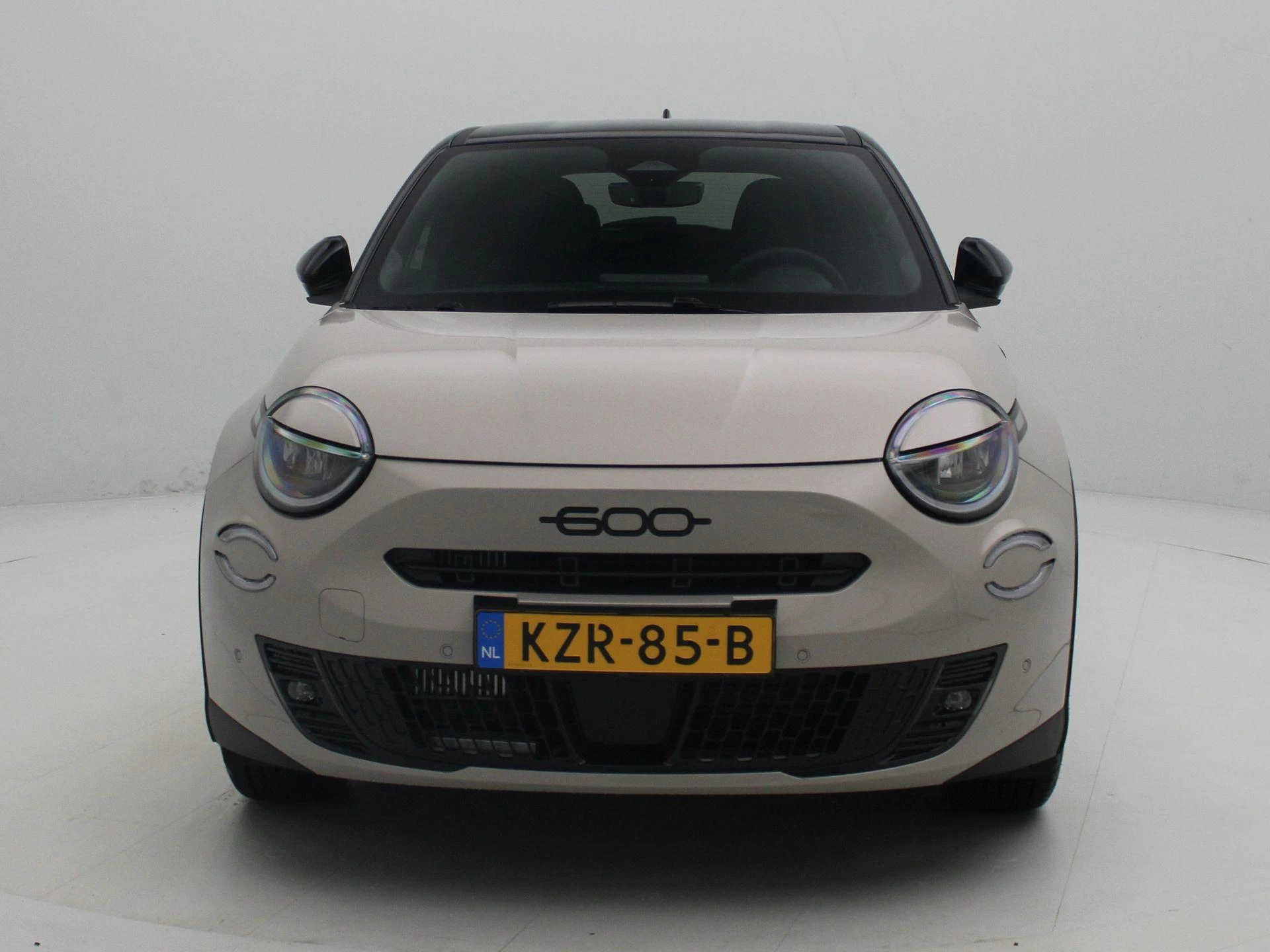 Fiat-600-image-2