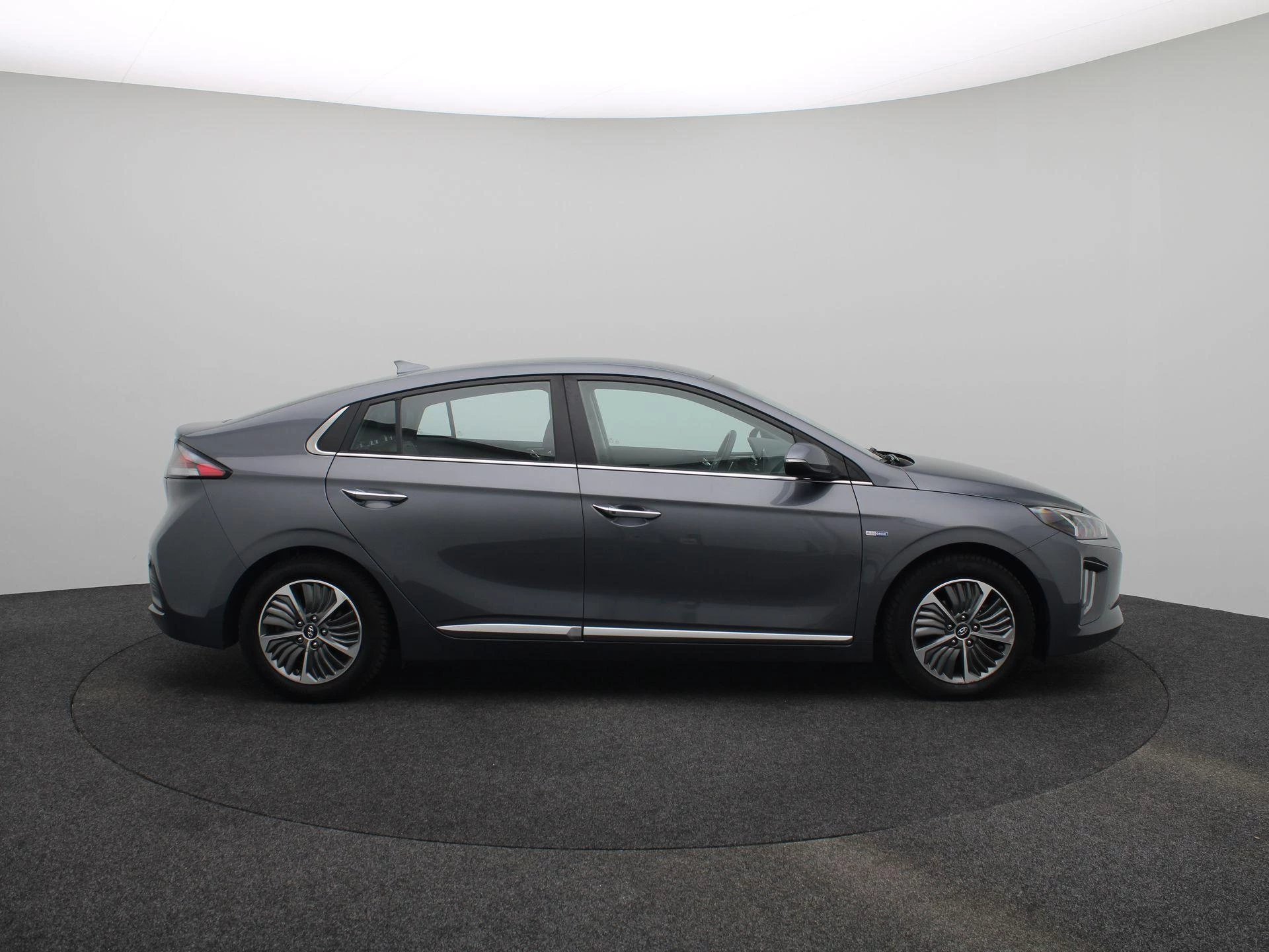Hyundai IONIQ 1.6 GDi PHEV Premium