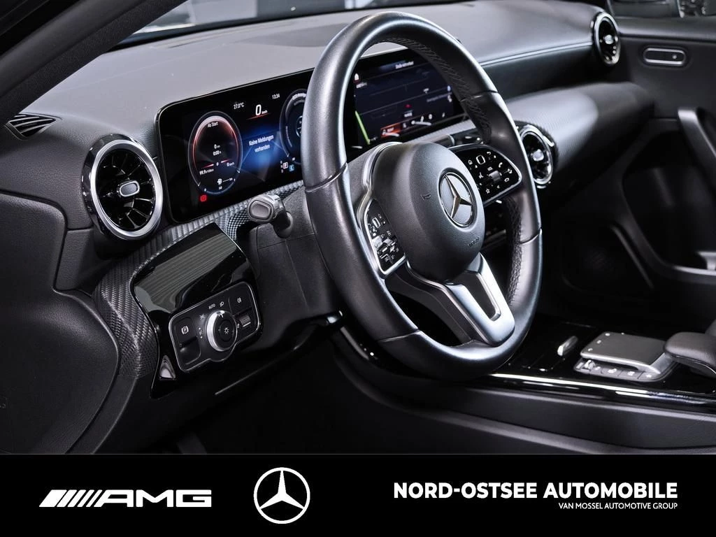 Mercedes-Benz A-Klasse 180 d STYLE LIM LED KAMERA SHZ TEMPOMAT Style