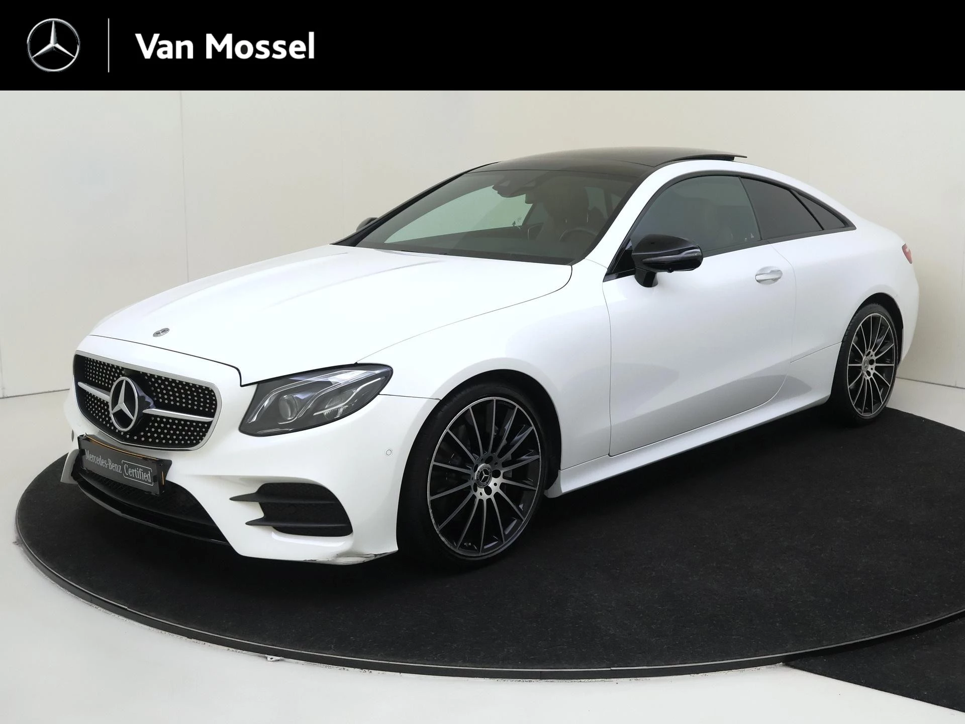 Mercedes-Benz-E-Klasse-image-0