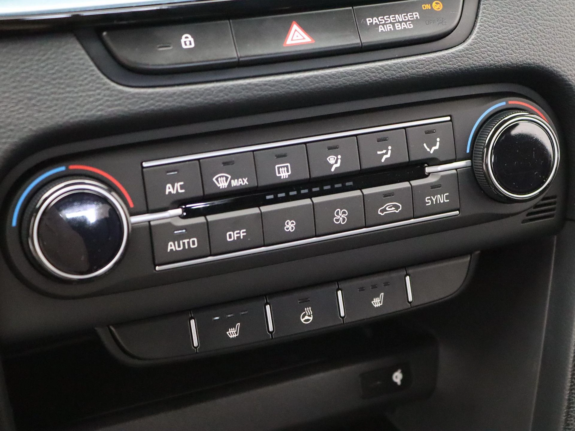 Kia-Ceed Sportswagon-image-17