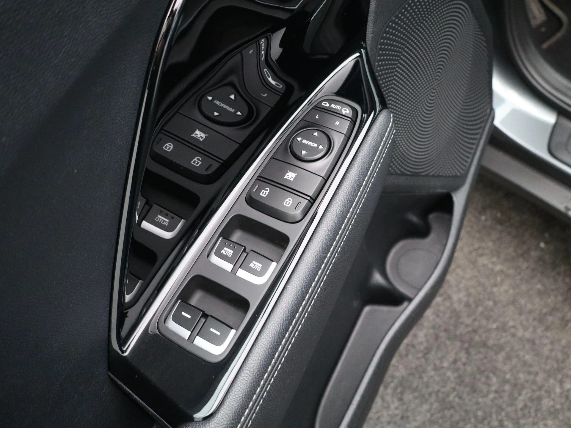 Kia-Niro-image-23
