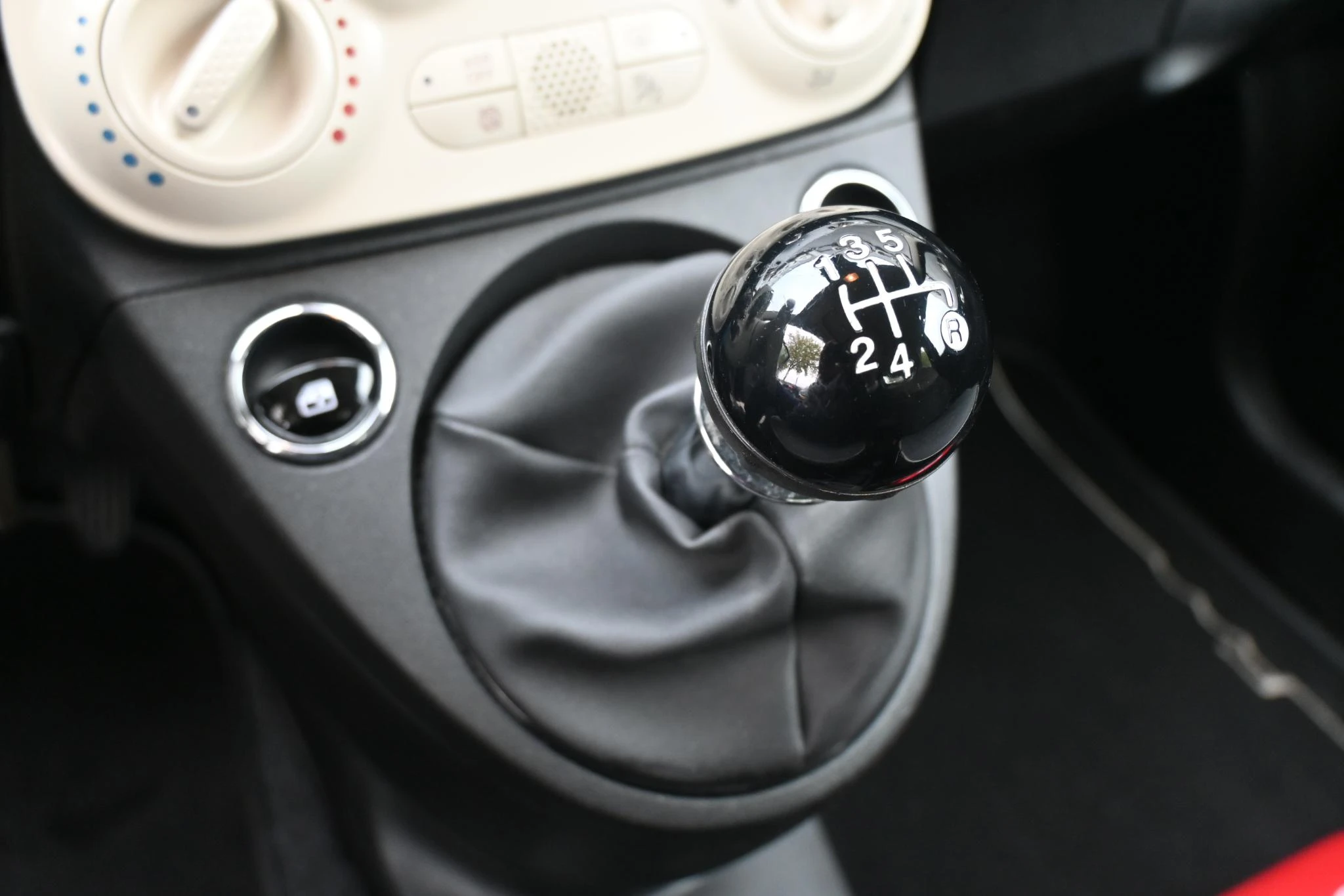 Fiat-500C-image-17