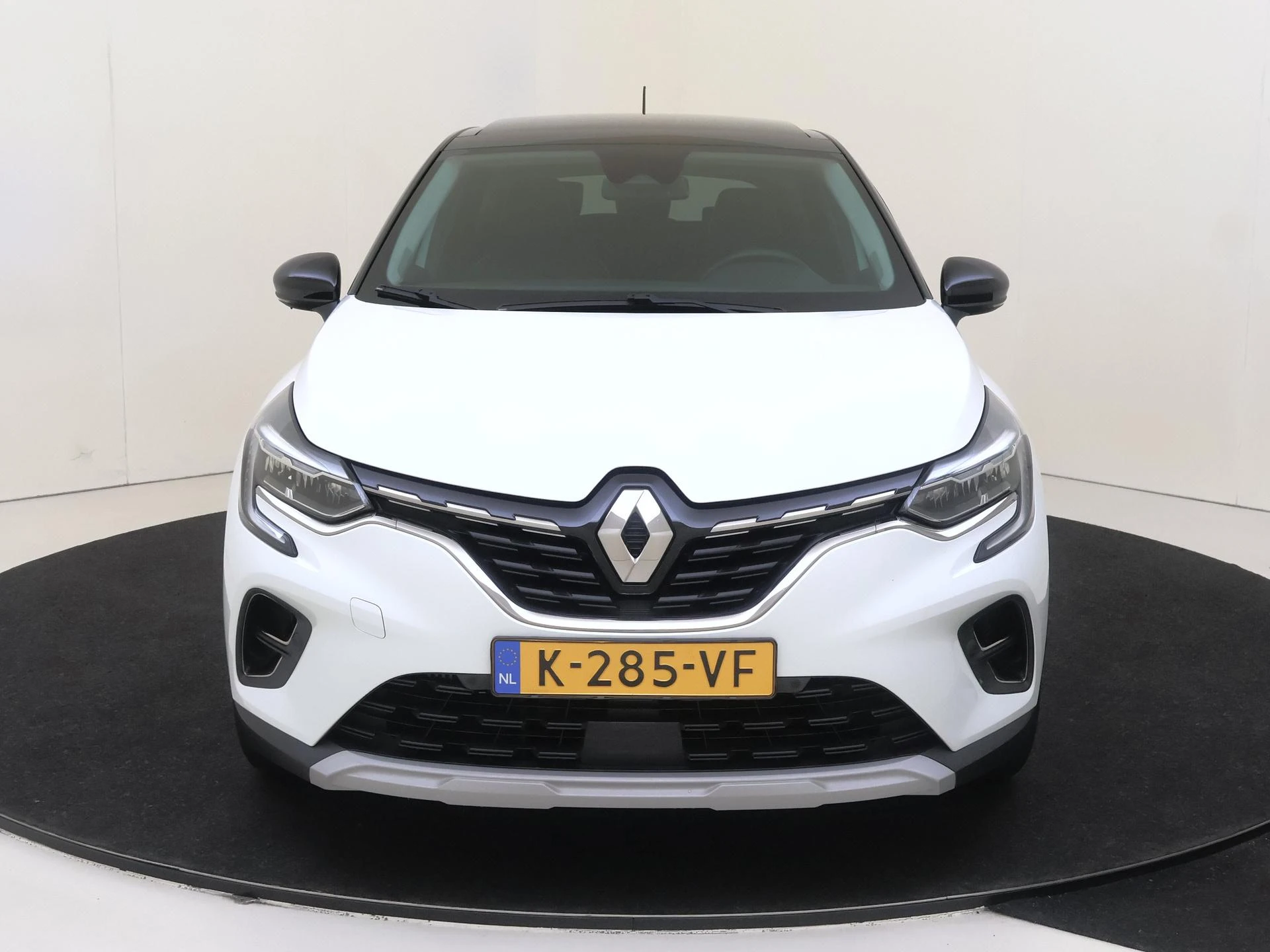 Renault-Captur-image-1