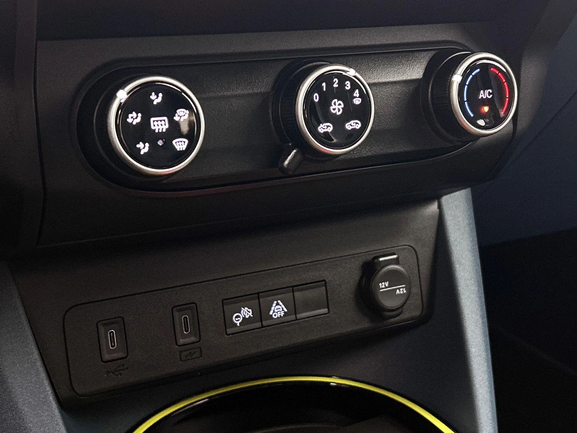 Fiat Grande Panda 1.2 Hybrid ICON