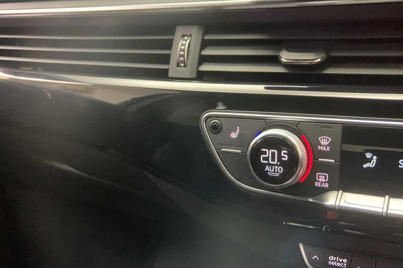Audi-A4-image-18