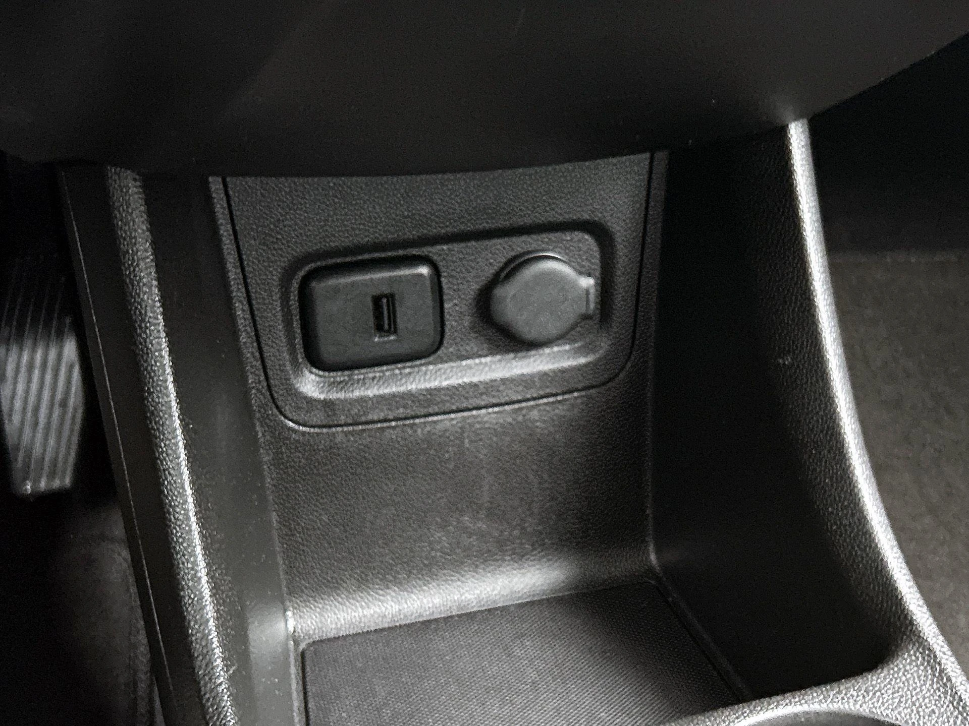 Opel-KARL-image-27