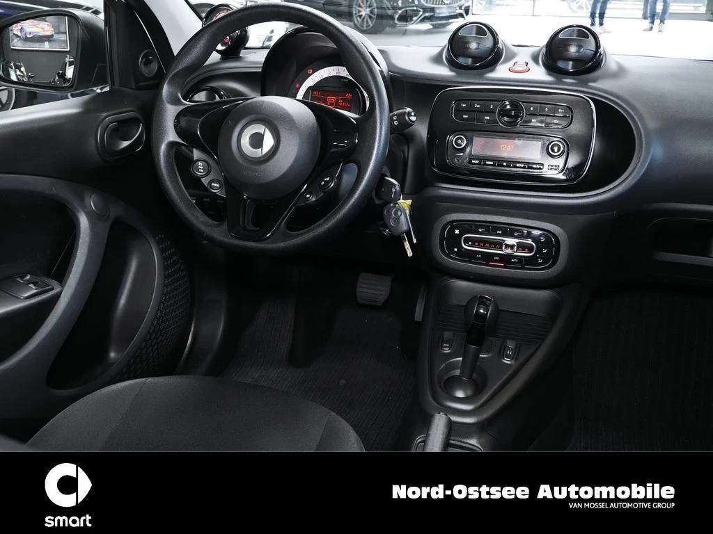 smart Forfour EQ COOL & AUDIO SITZHZG TEMPO LED