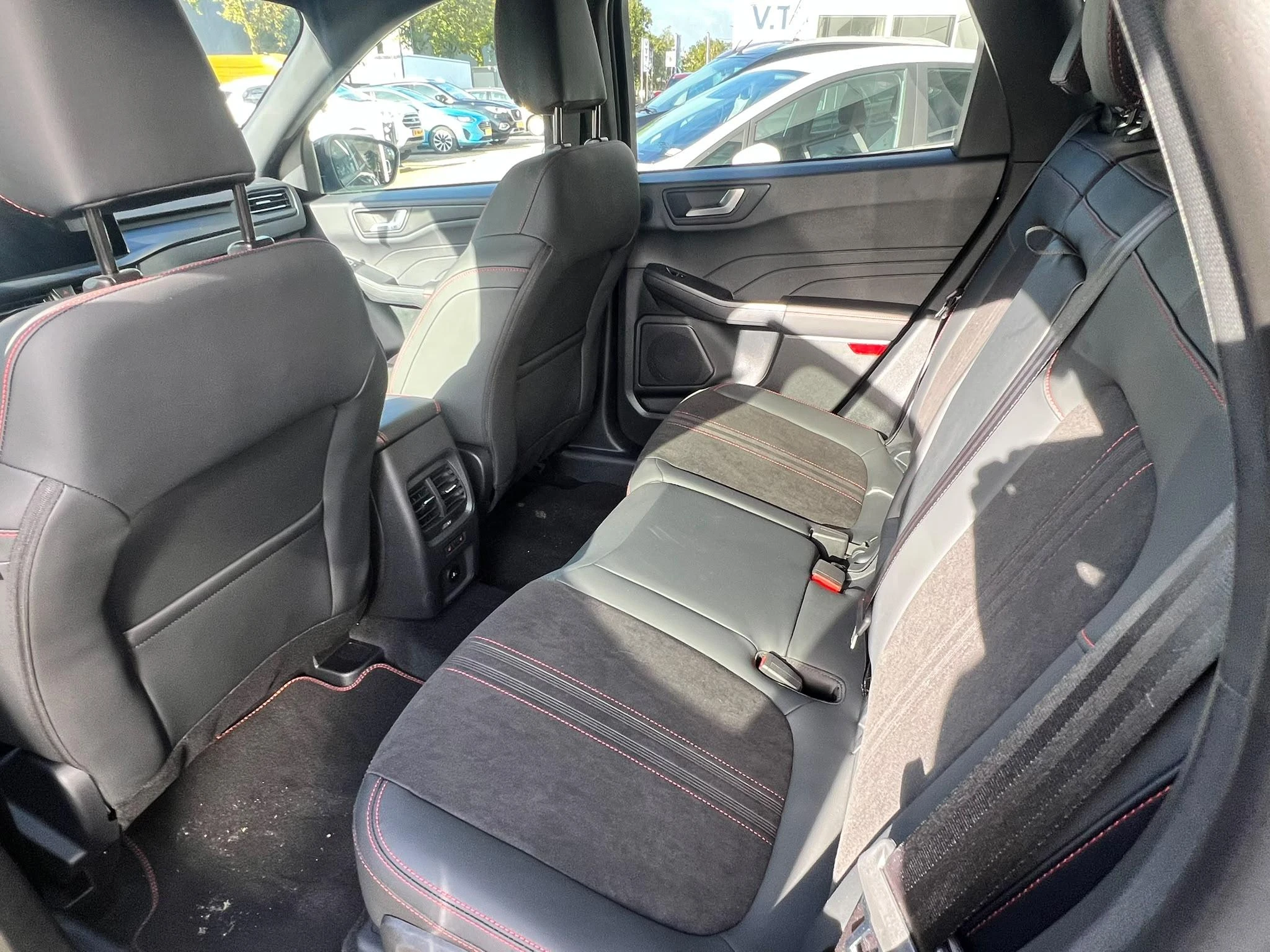 Ford-Kuga-image-19