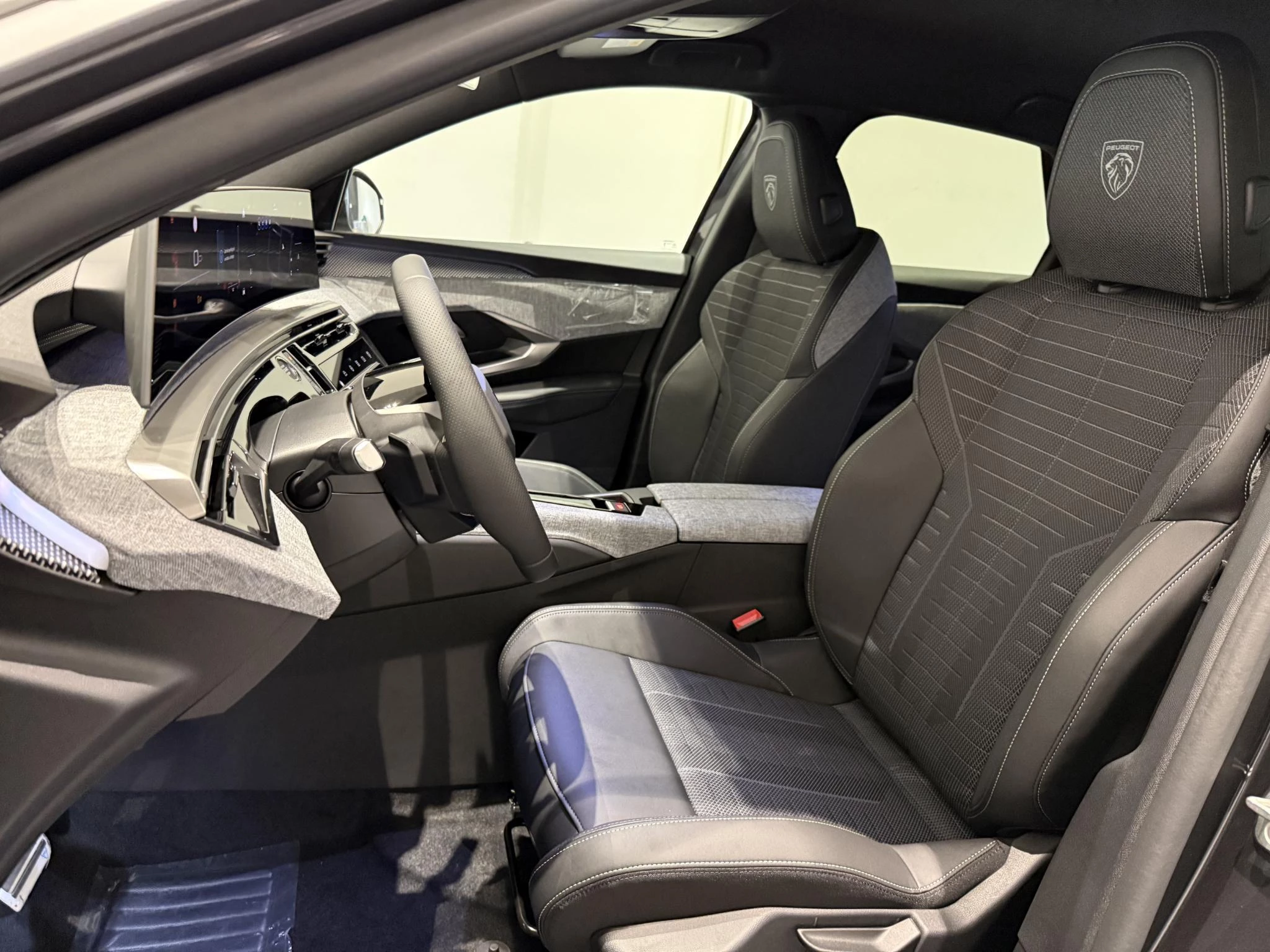 Peugeot 3008 1.2 Hybrid 145 GT