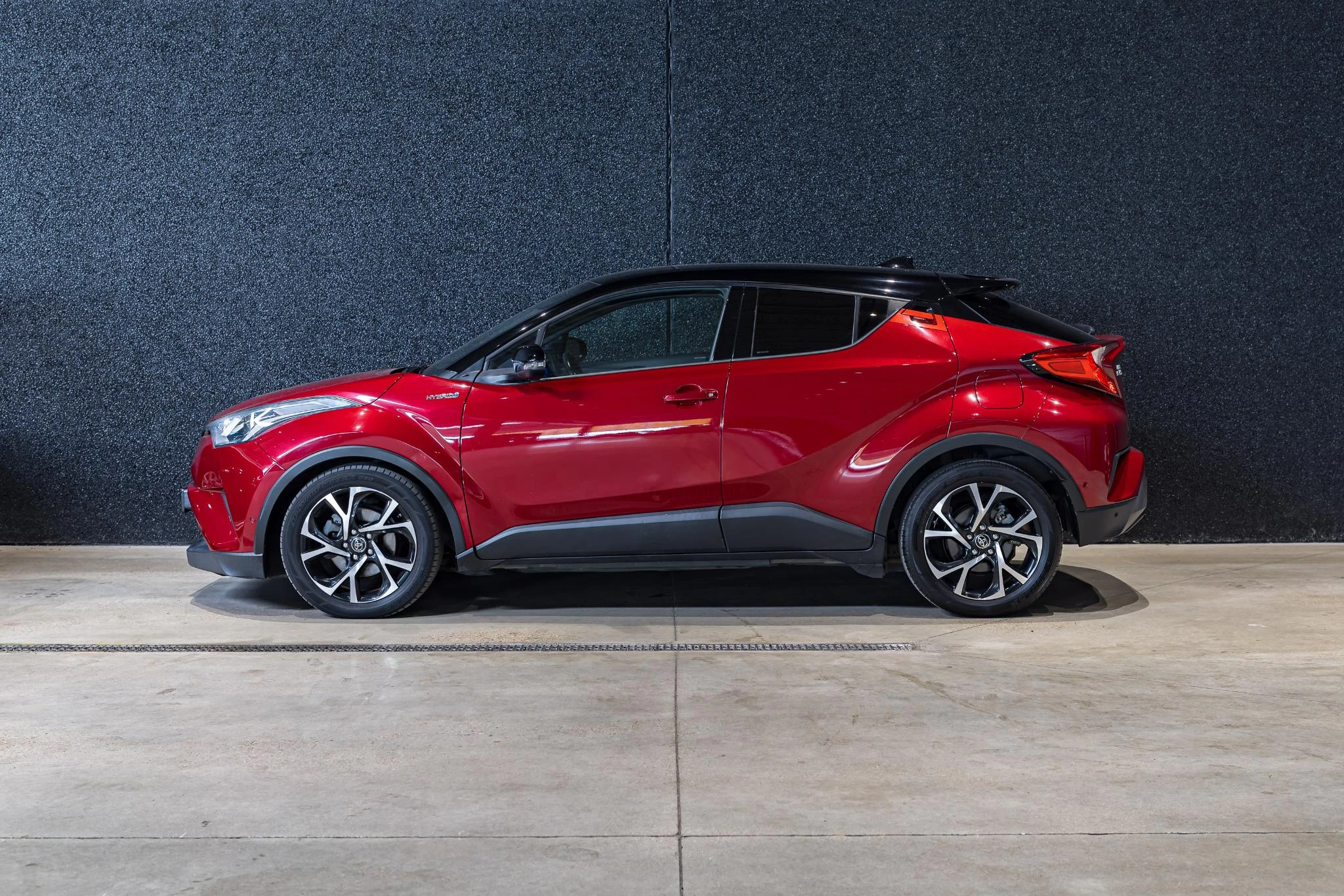 Toyota-C-HR-image-3