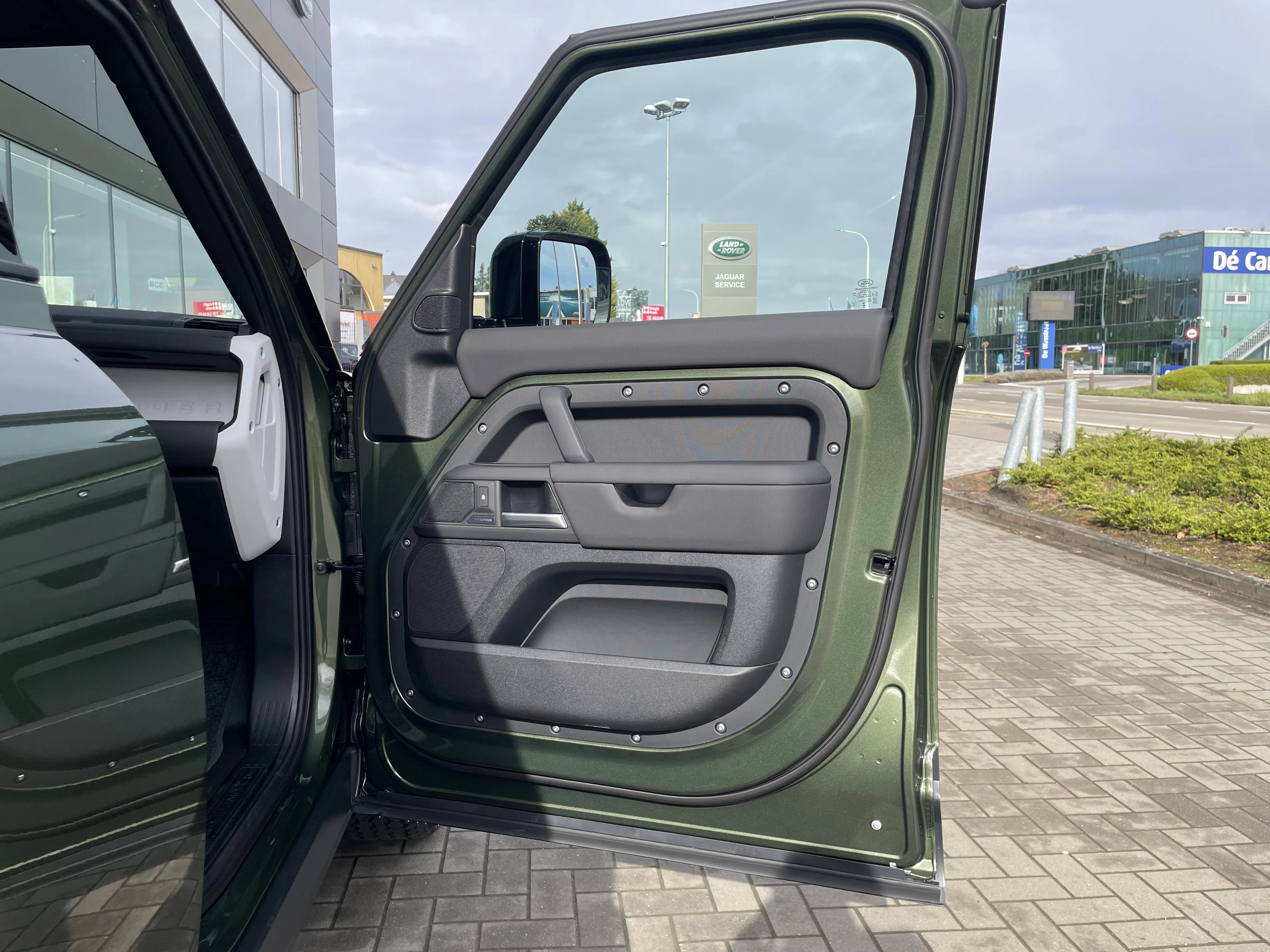 Land Rover Defender 110 D200 S Demo