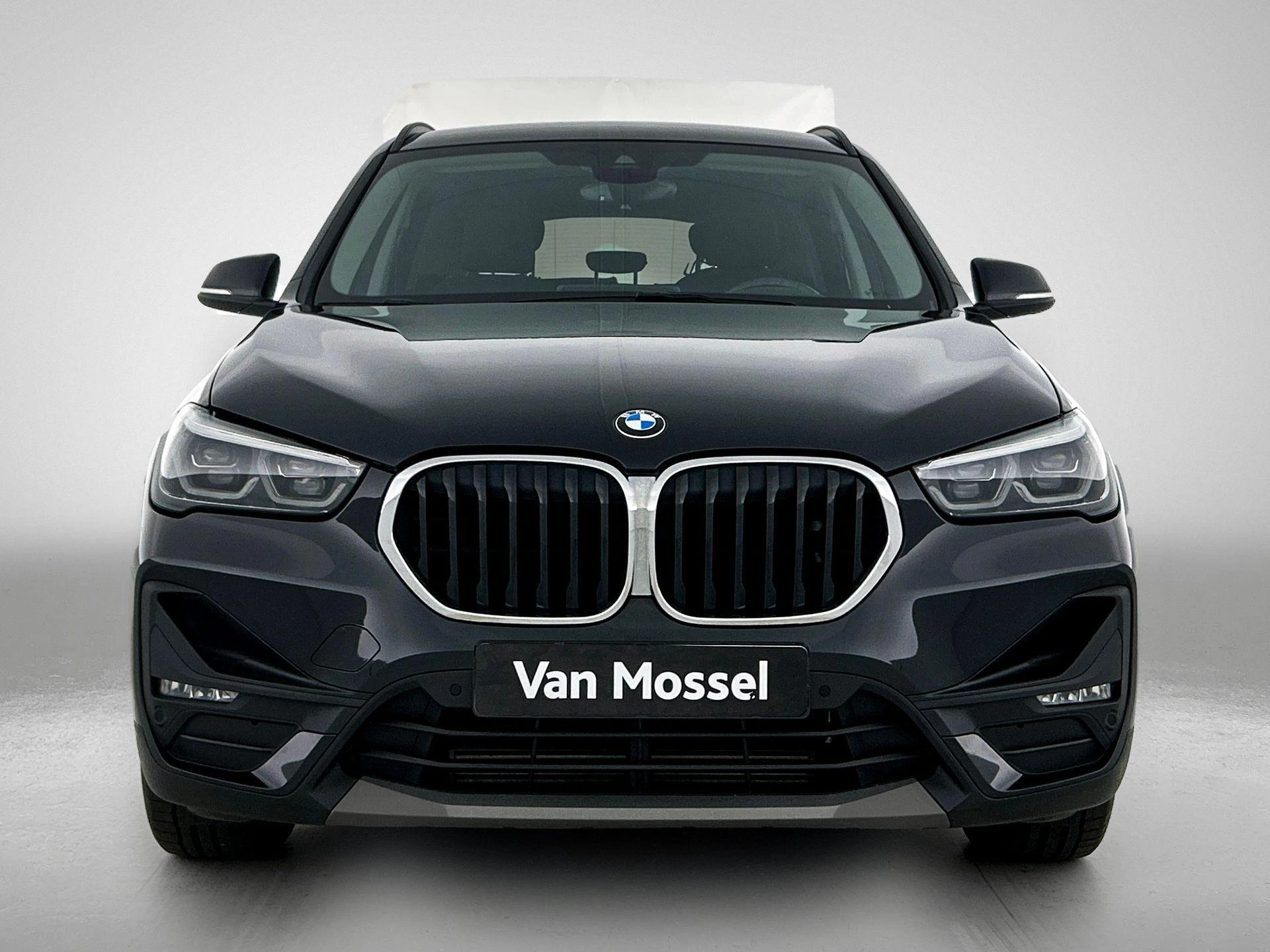 BMW-X1-image-4