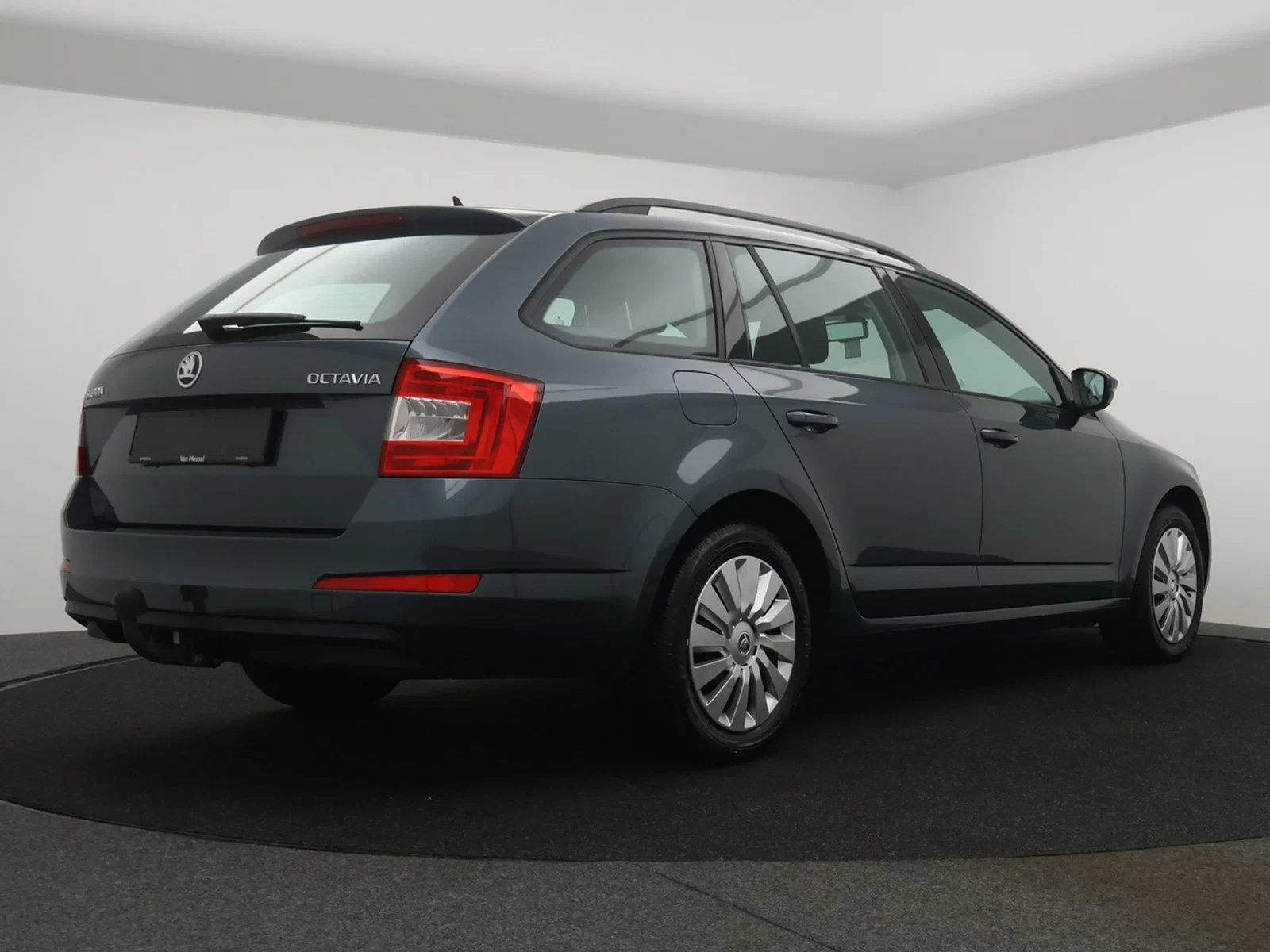 Škoda Octavia Combi Octavia Combi Ambition 1,.6TDI 90PK *TREKHAAK*NAVI*CRUISE CONTROL*DAB RADIO*AIRCO*BLTH*...*