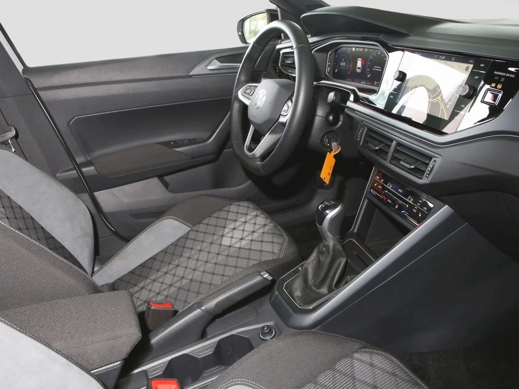 Volkswagen Polo 1.0 TSI R-Line 17" Navi Kamera