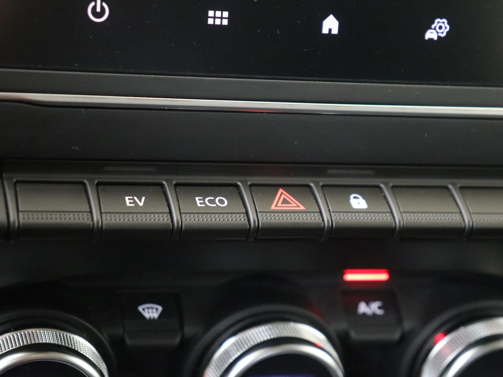 Renault Captur 1.6 E-Tech Hybrid 145 Rive Gauche