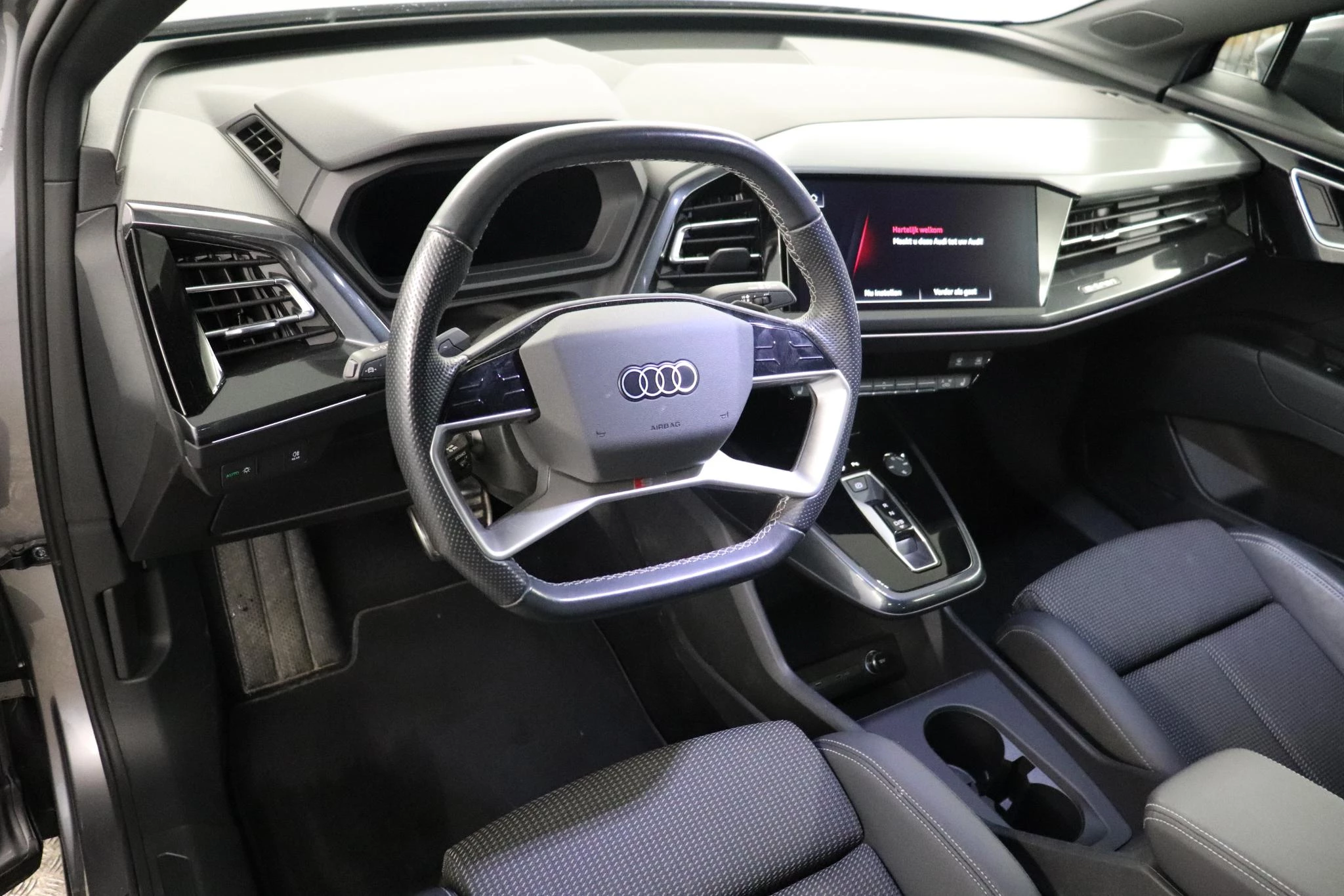 Audi Q4 e-tron 40 Advanced