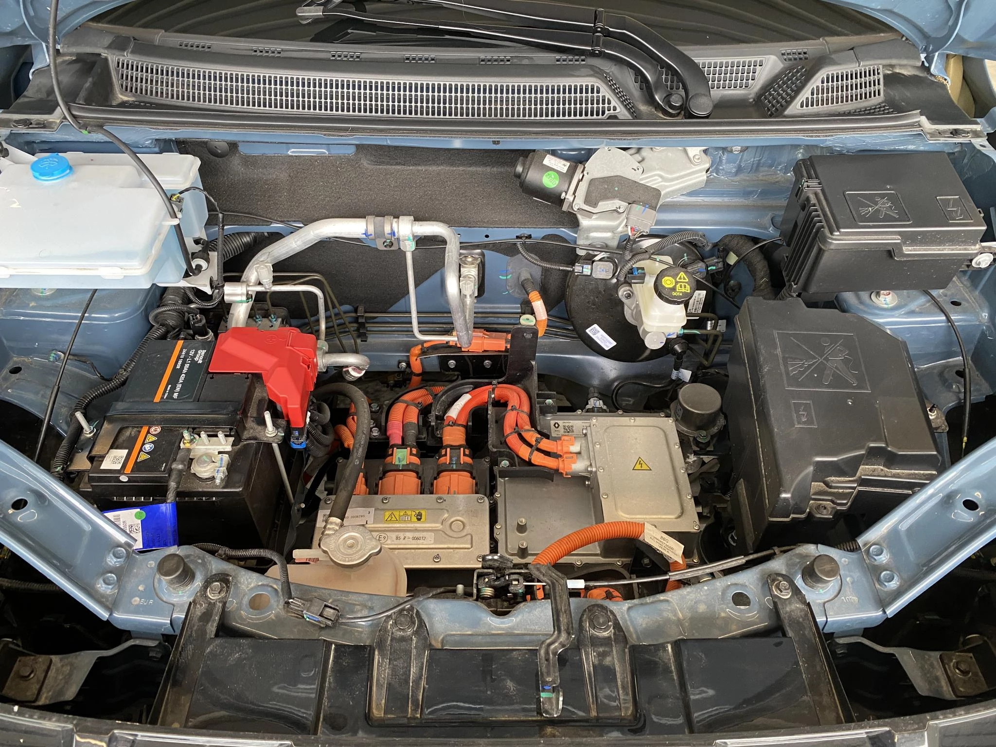 Dacia-Spring-image-19