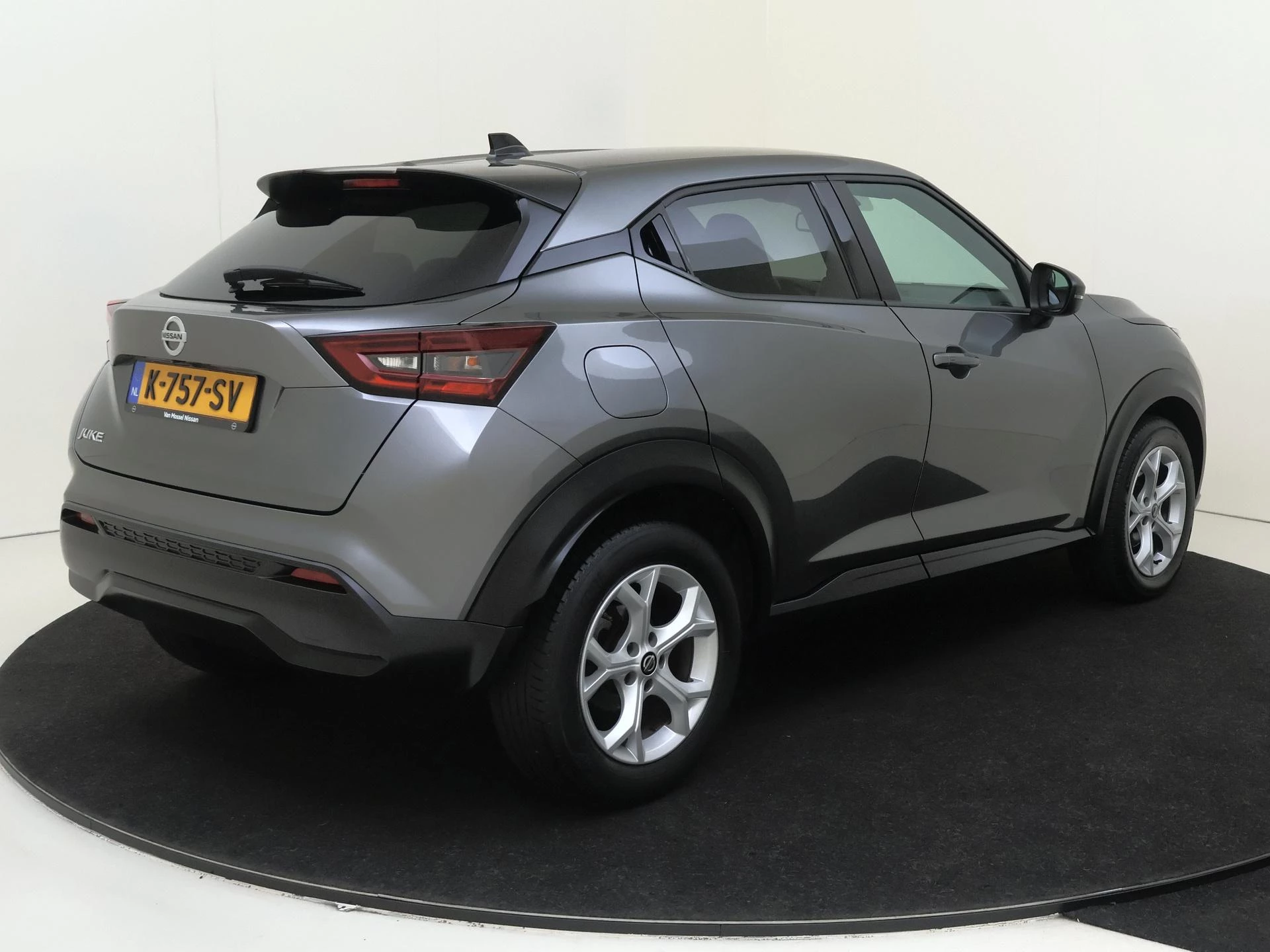 Nissan-Juke-image-3