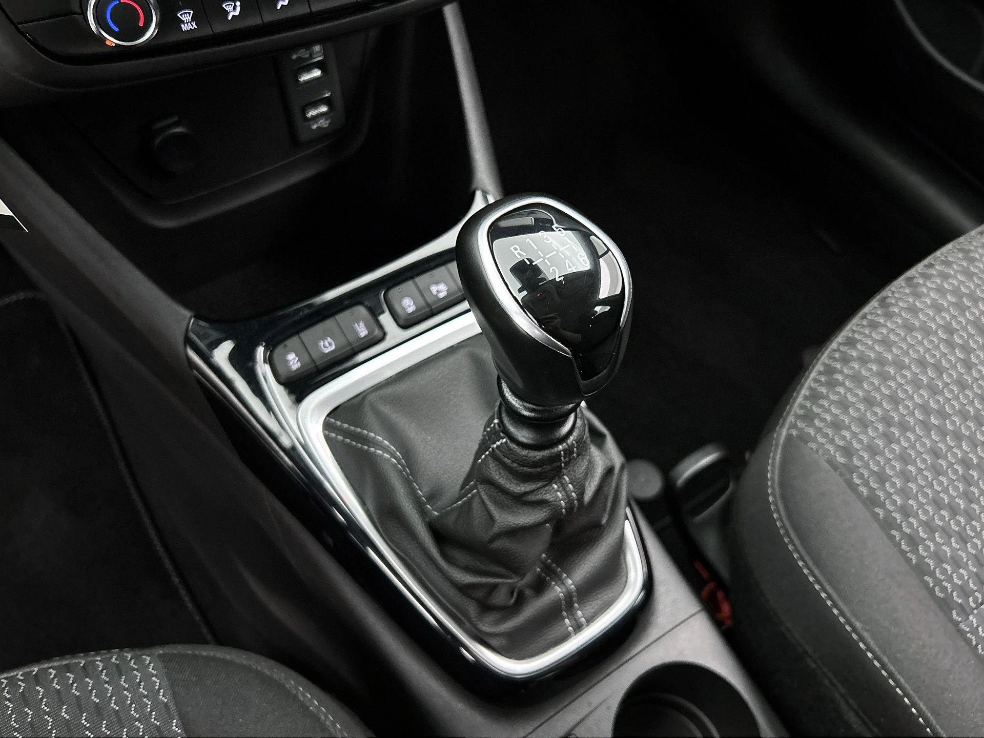 Opel-Crossland-image-22