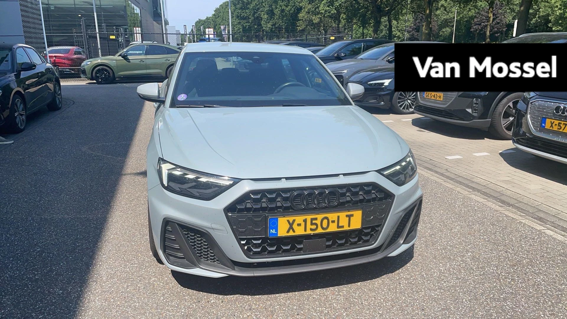 Audi-A1 Sportback-image-0