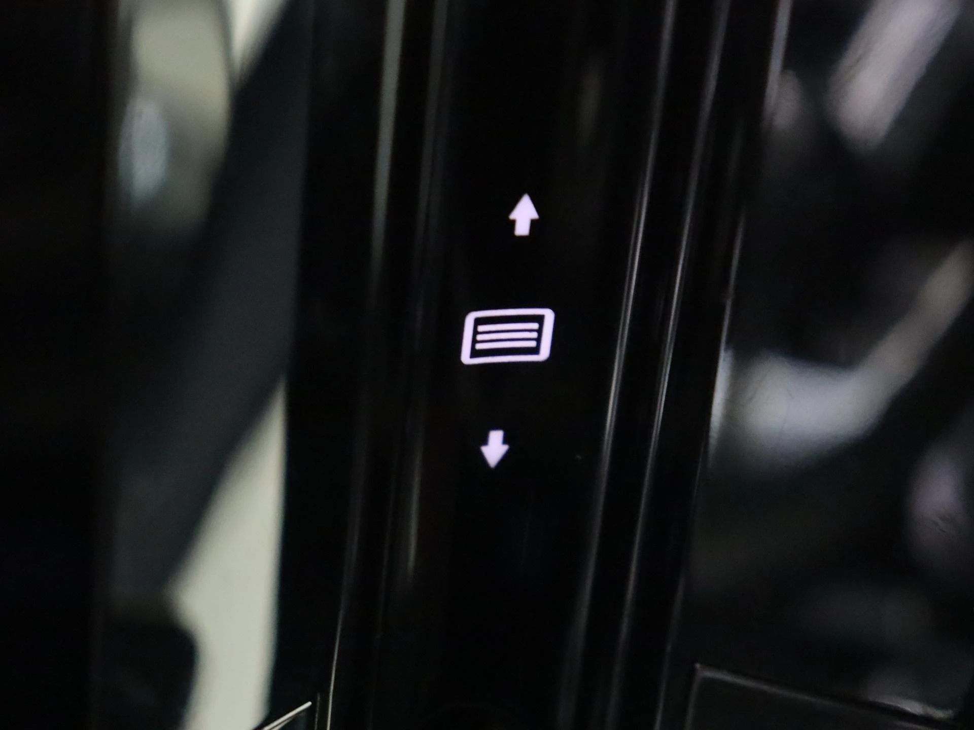 Mercedes-Benz-E-Klasse-image-26