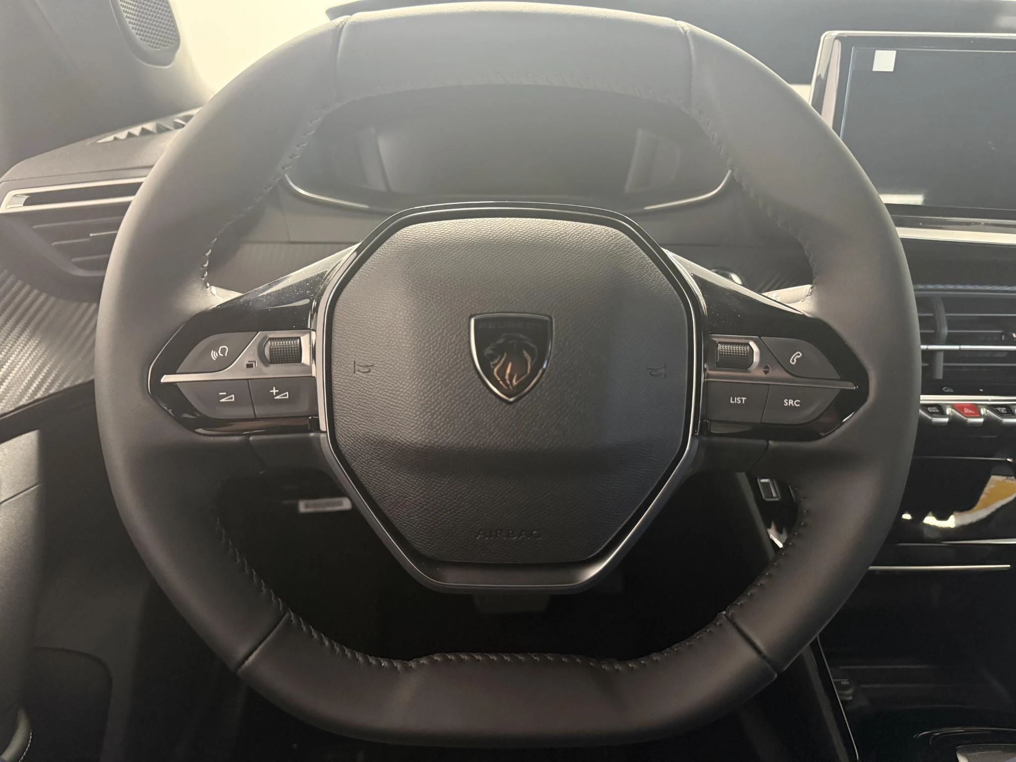 Peugeot 2008 1.2 Hybrid 110 Allure