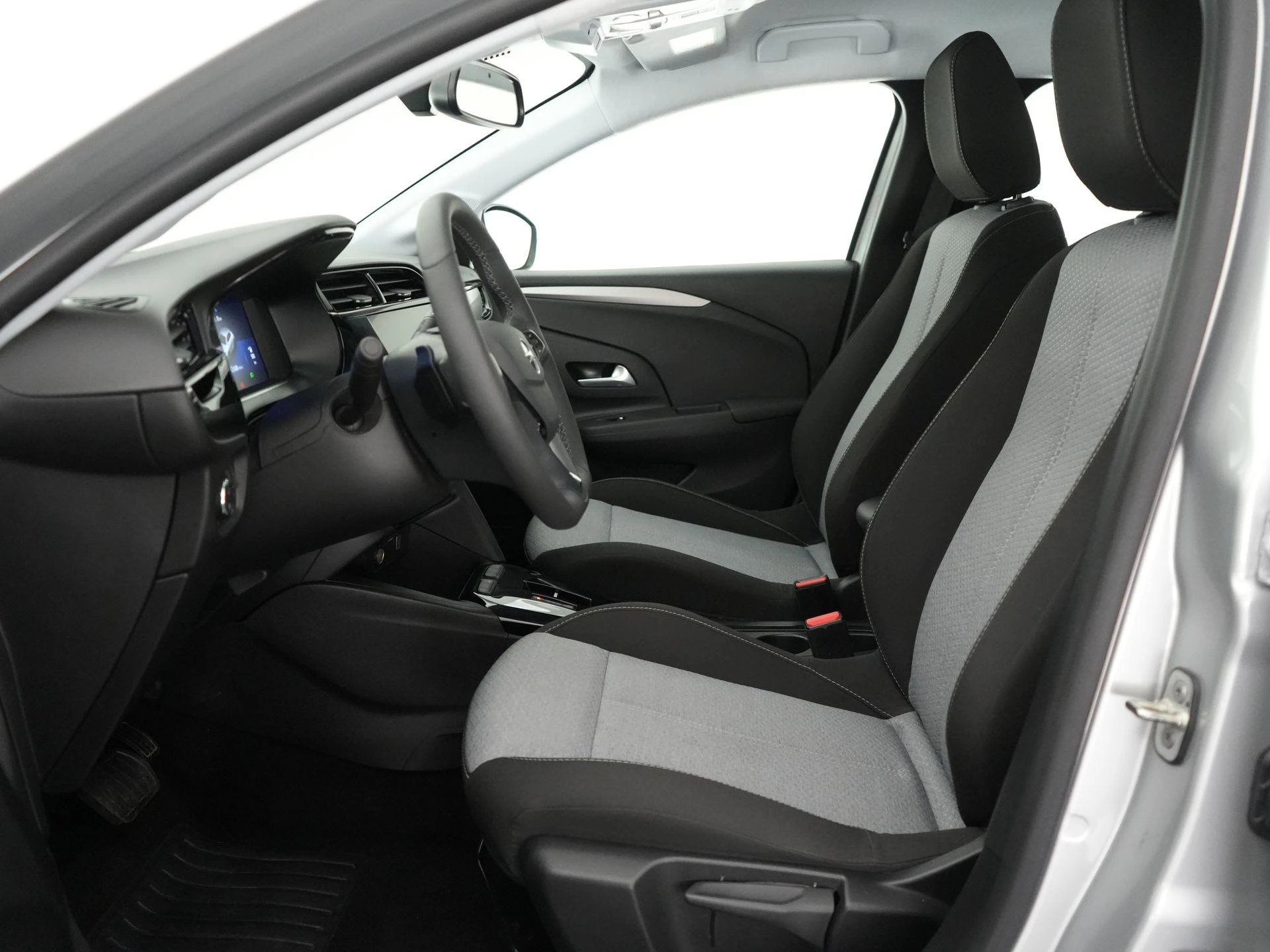 Opel-Corsa-image-10