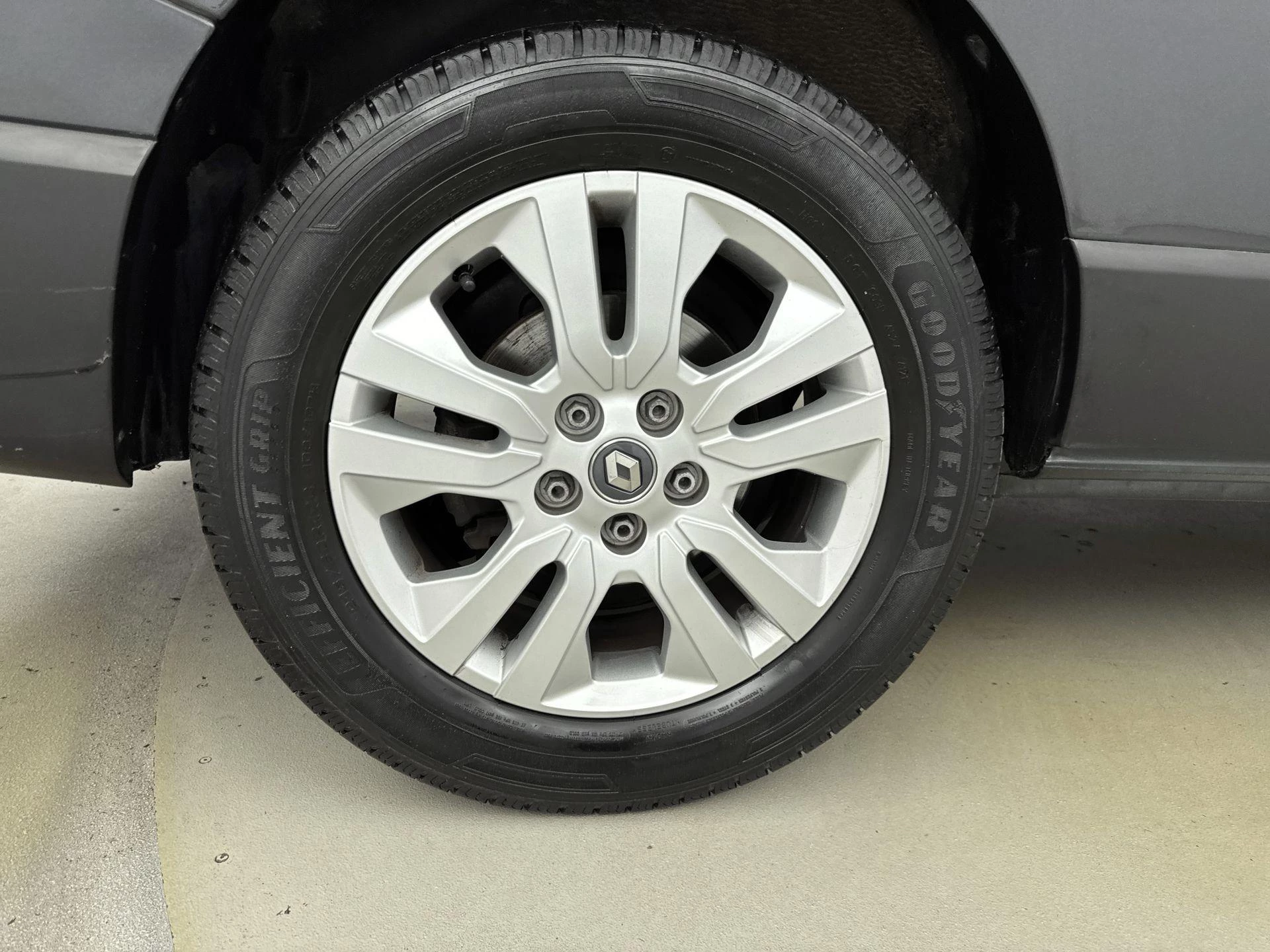 Renault-Trafic-image-28