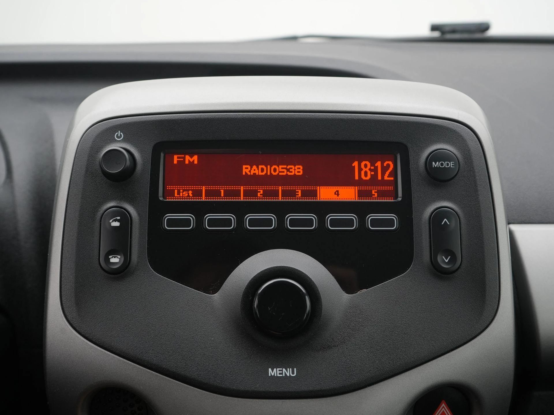 Peugeot-108-image-11