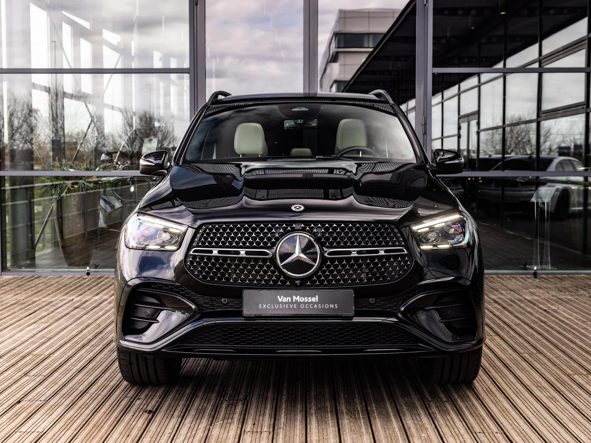 Mercedes-Benz GLE 400 e 4MATIC AMG Line Premium Plus