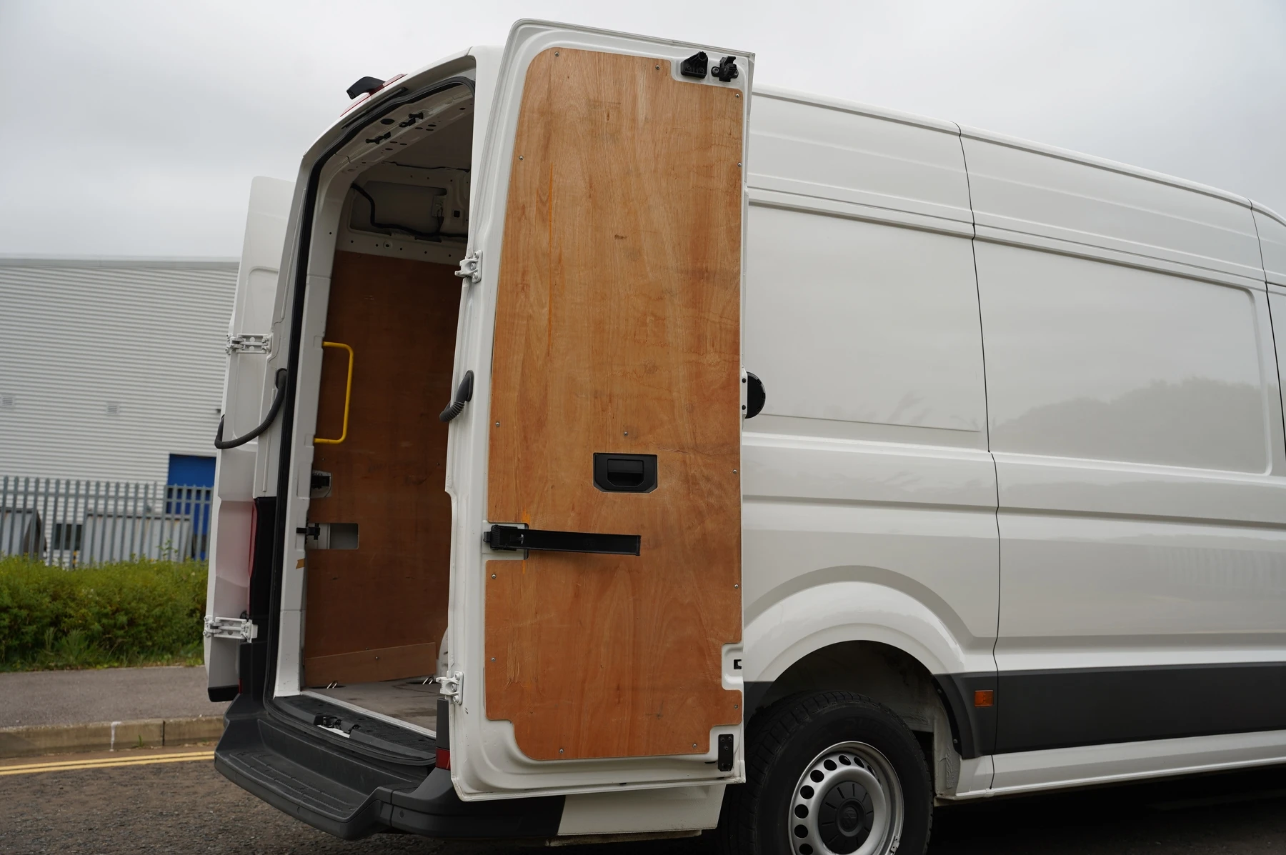 Volkswagen-Crafter-image-41