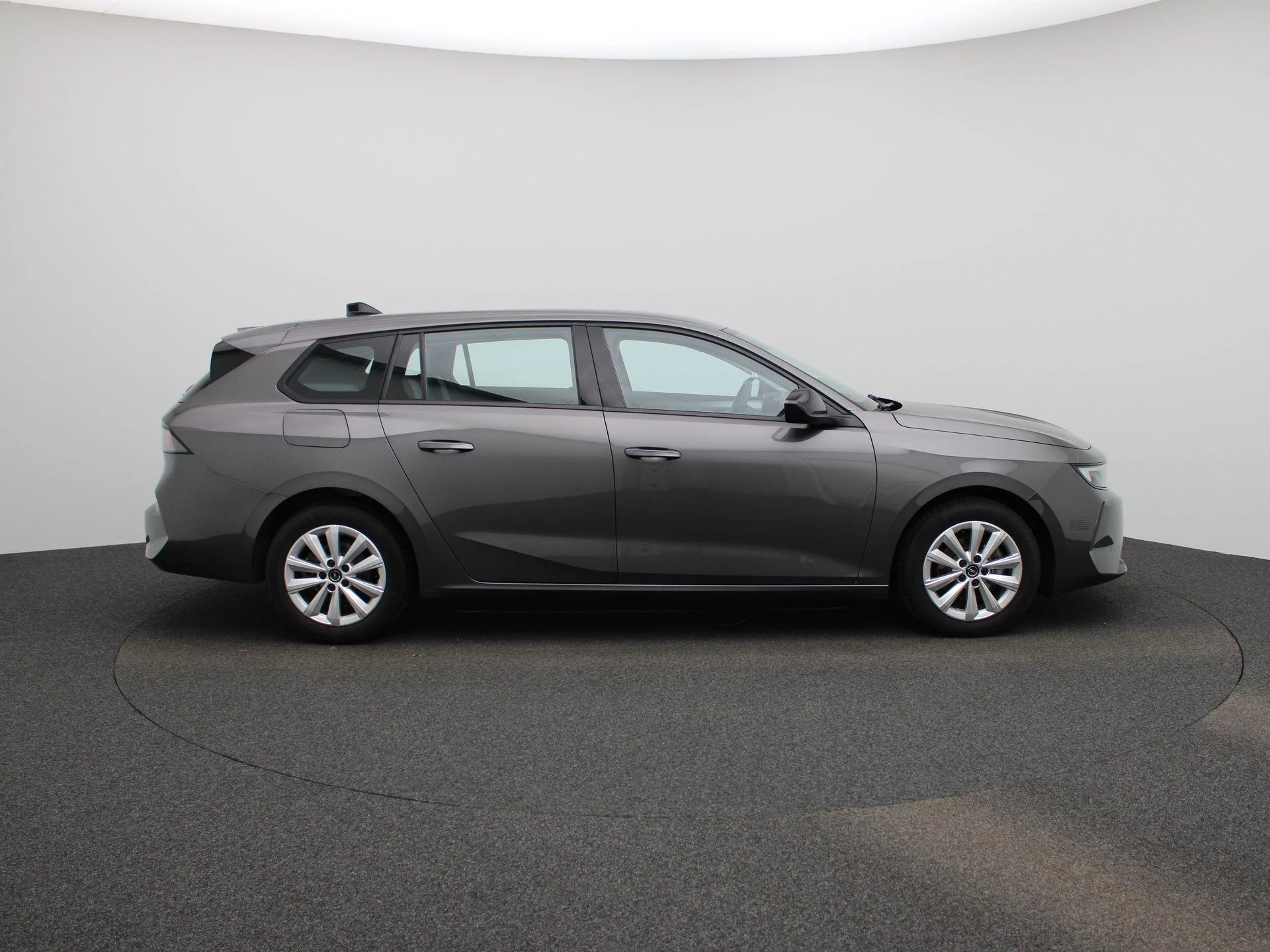 Opel-Astra-image-5